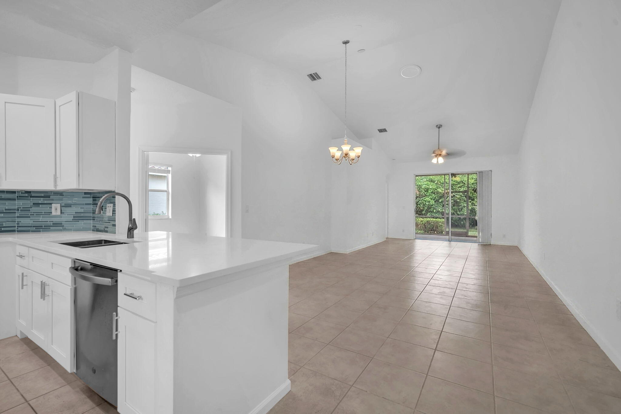 MAJESTIC ISLES 3 - Residential