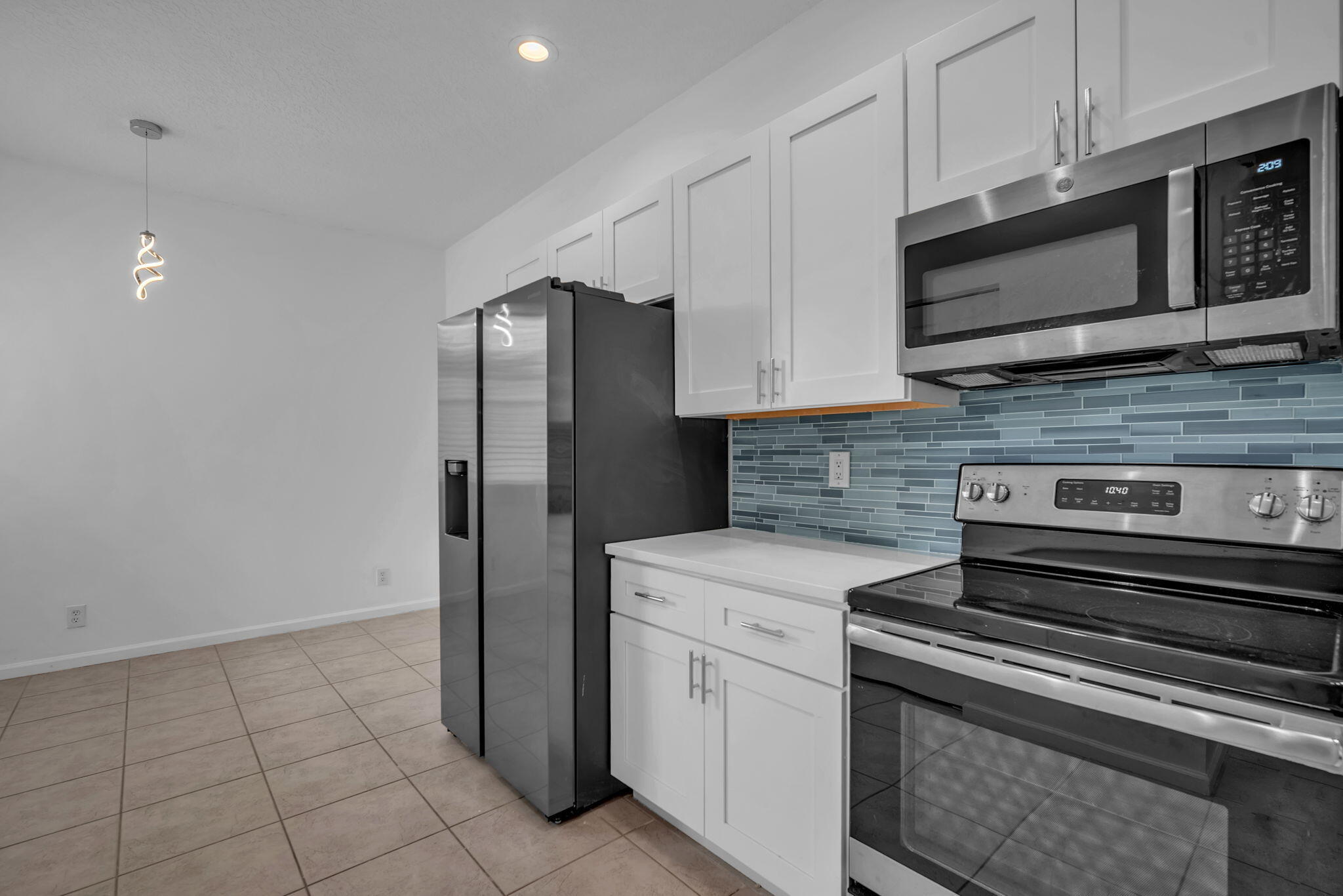 MAJESTIC ISLES 3 - Residential