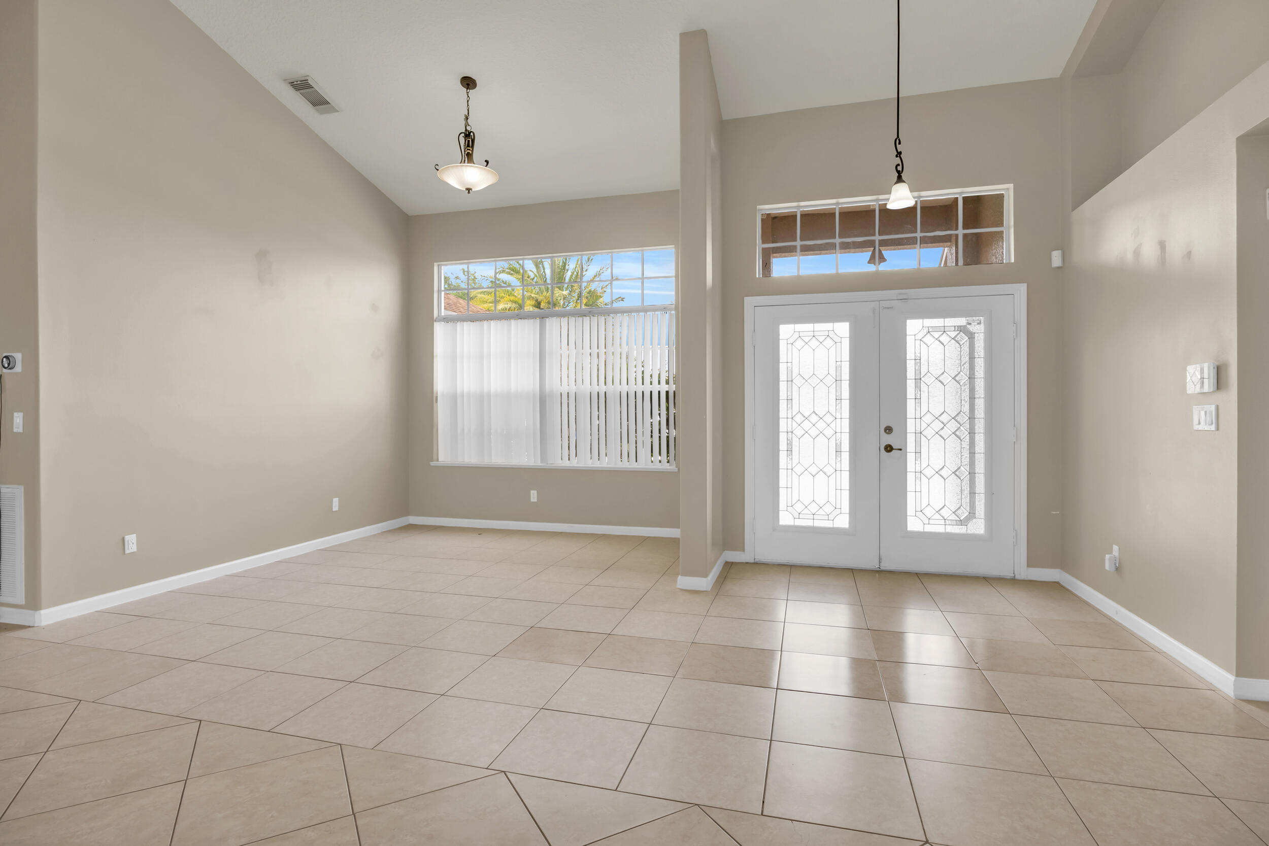 PORT ST LUCIE SECTION 33 - Residential