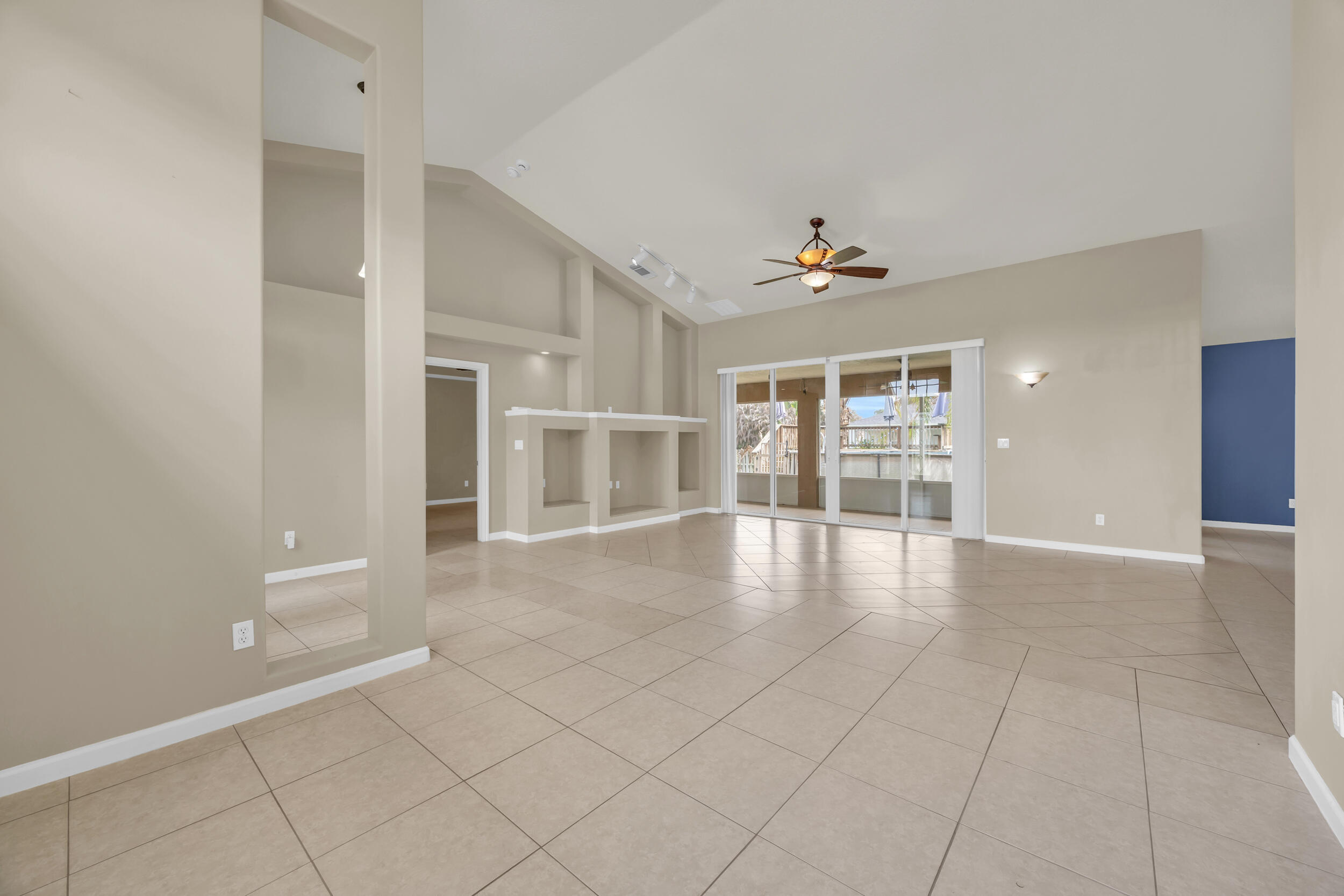 PORT ST LUCIE SECTION 33 - Residential