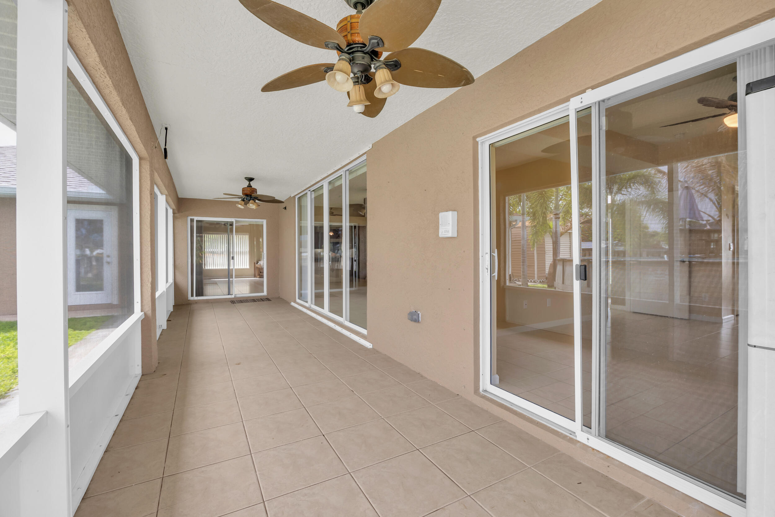 PORT ST LUCIE SECTION 33 - Residential