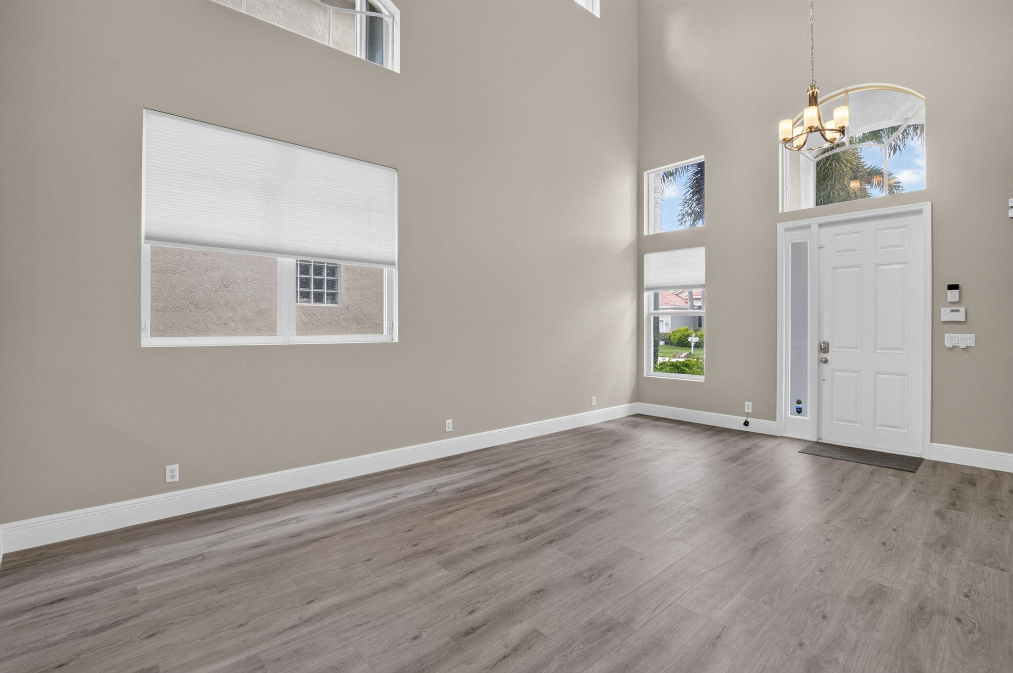 KNOLLWOOD PUD - Residential Lease