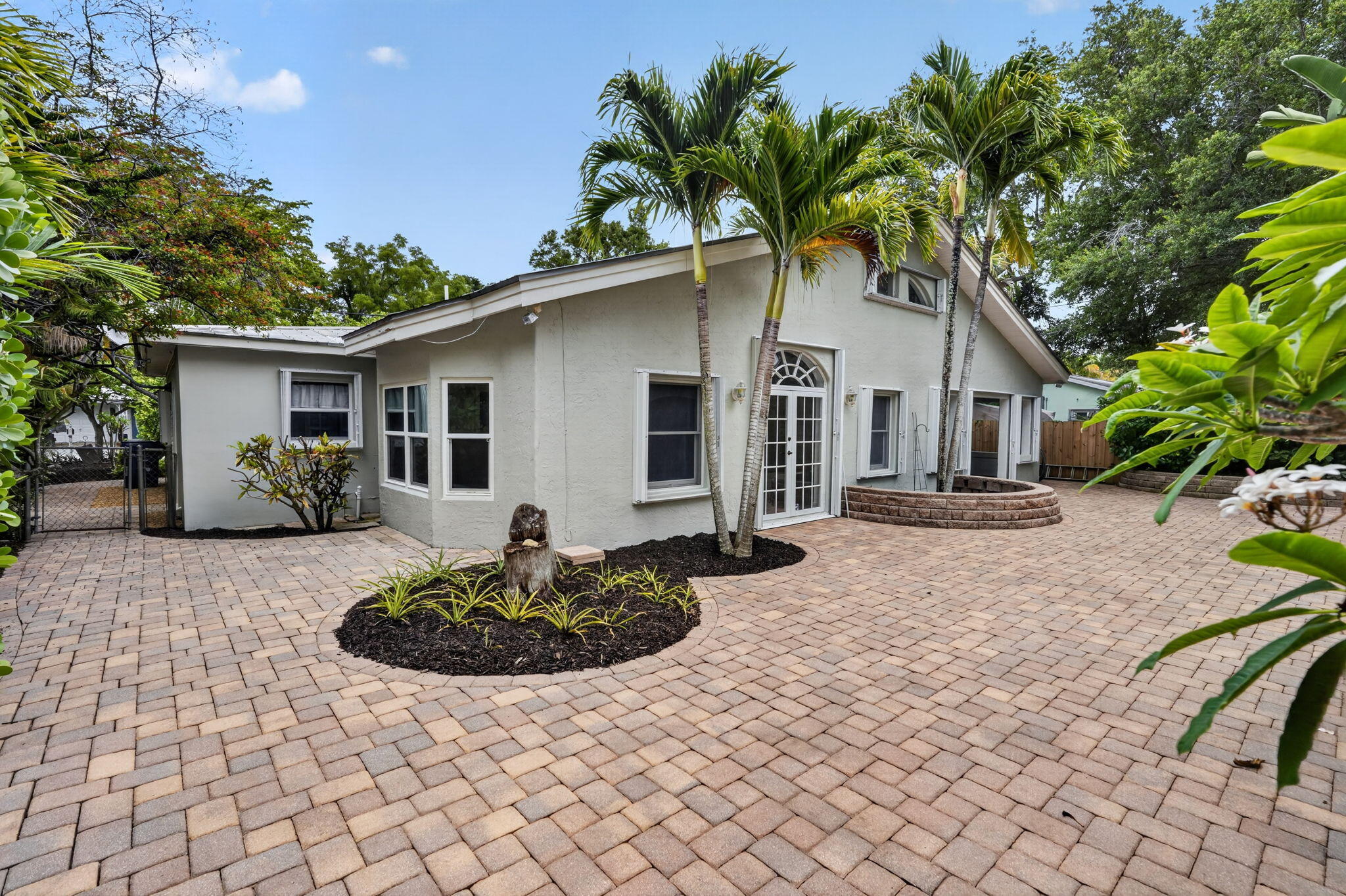 SOLOWILLS SUBDIVISION - Residential Lease