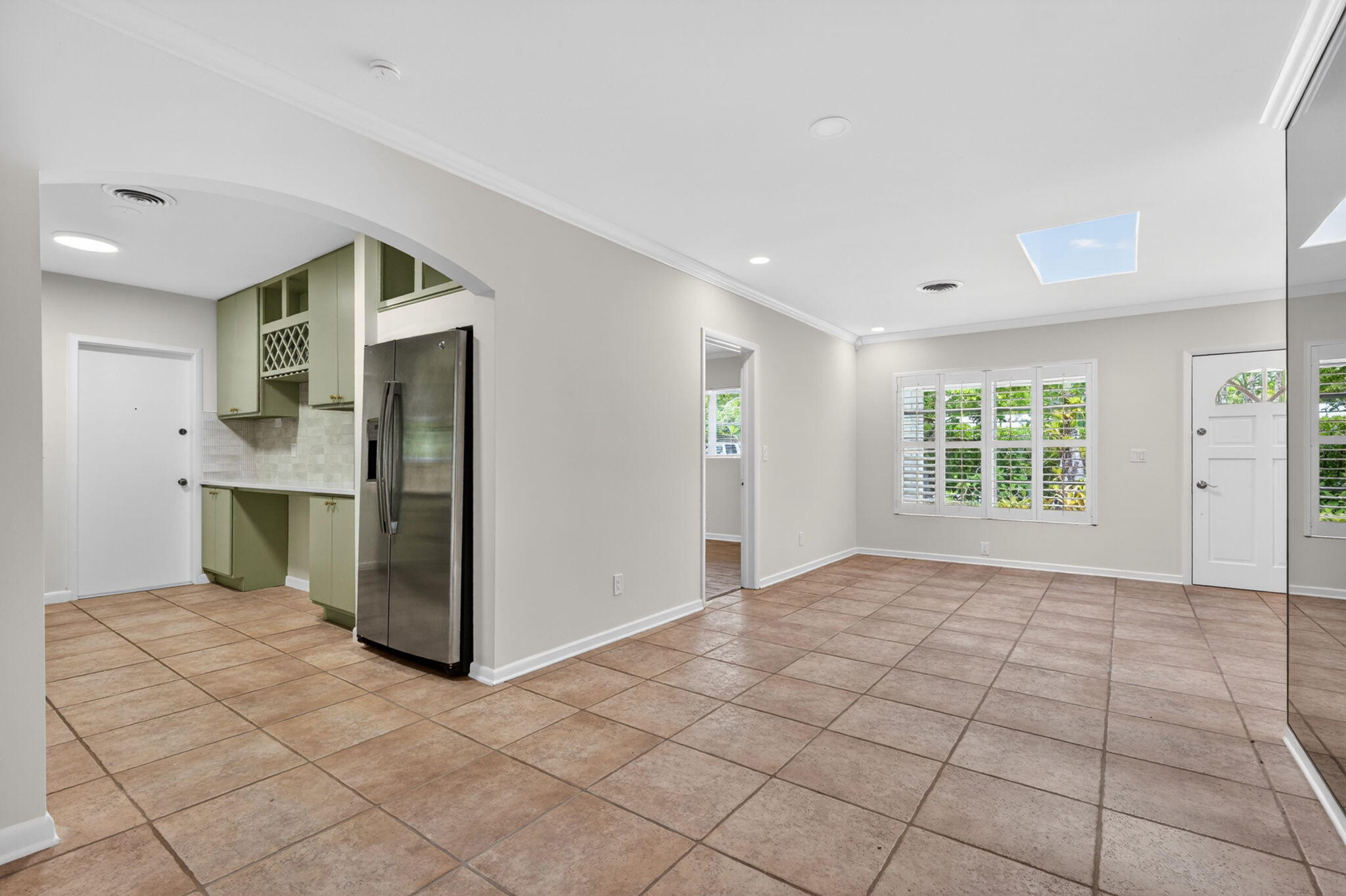 SOLOWILLS SUBDIVISION - Residential Lease