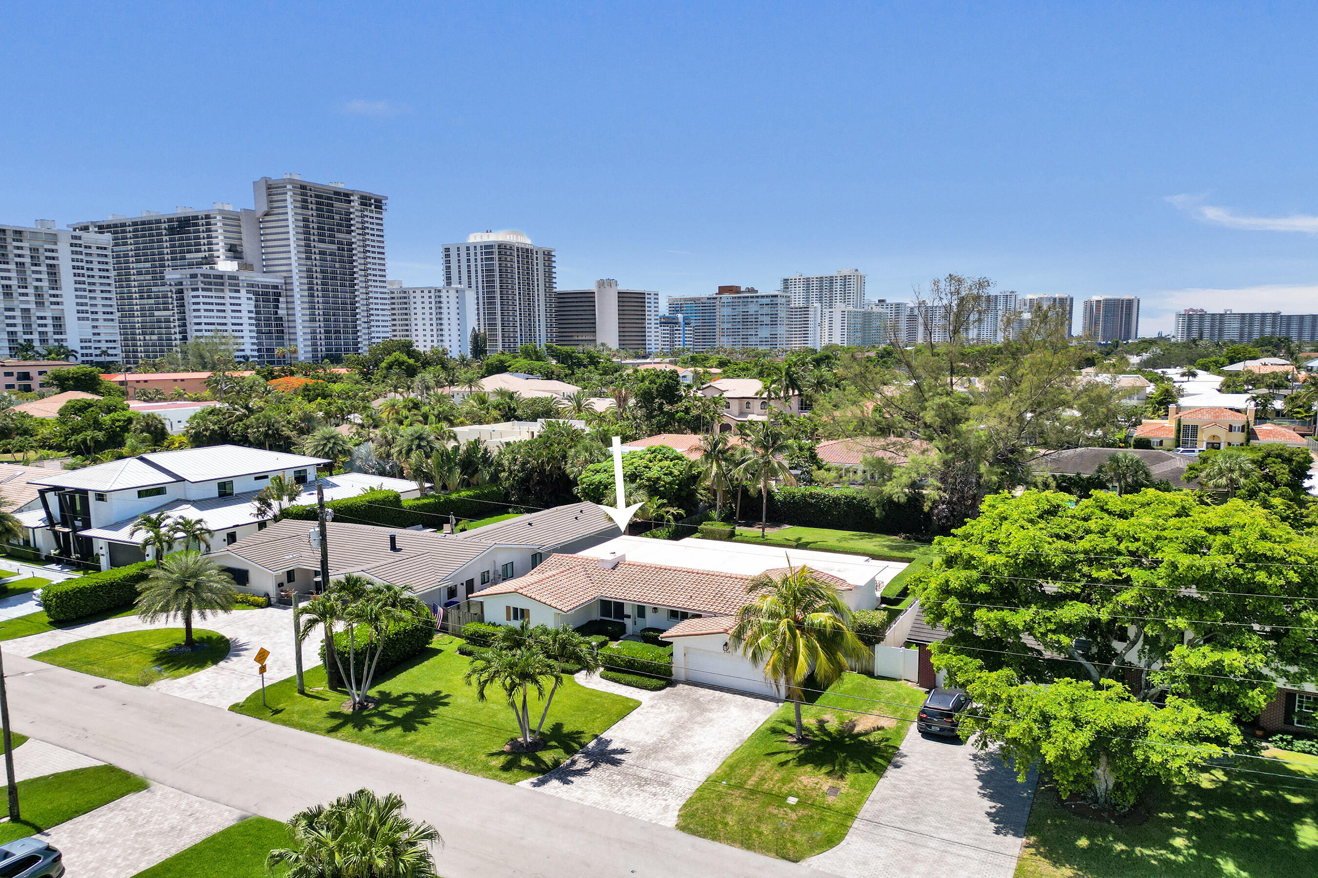 LAUDERDALE SURF & YACHT ESTATES - Residential Lease
