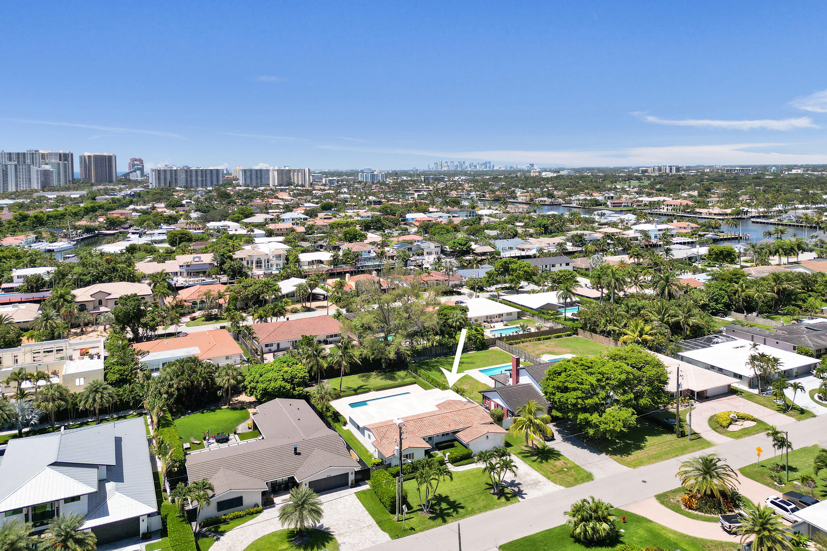 LAUDERDALE SURF & YACHT ESTATES - Residential Lease