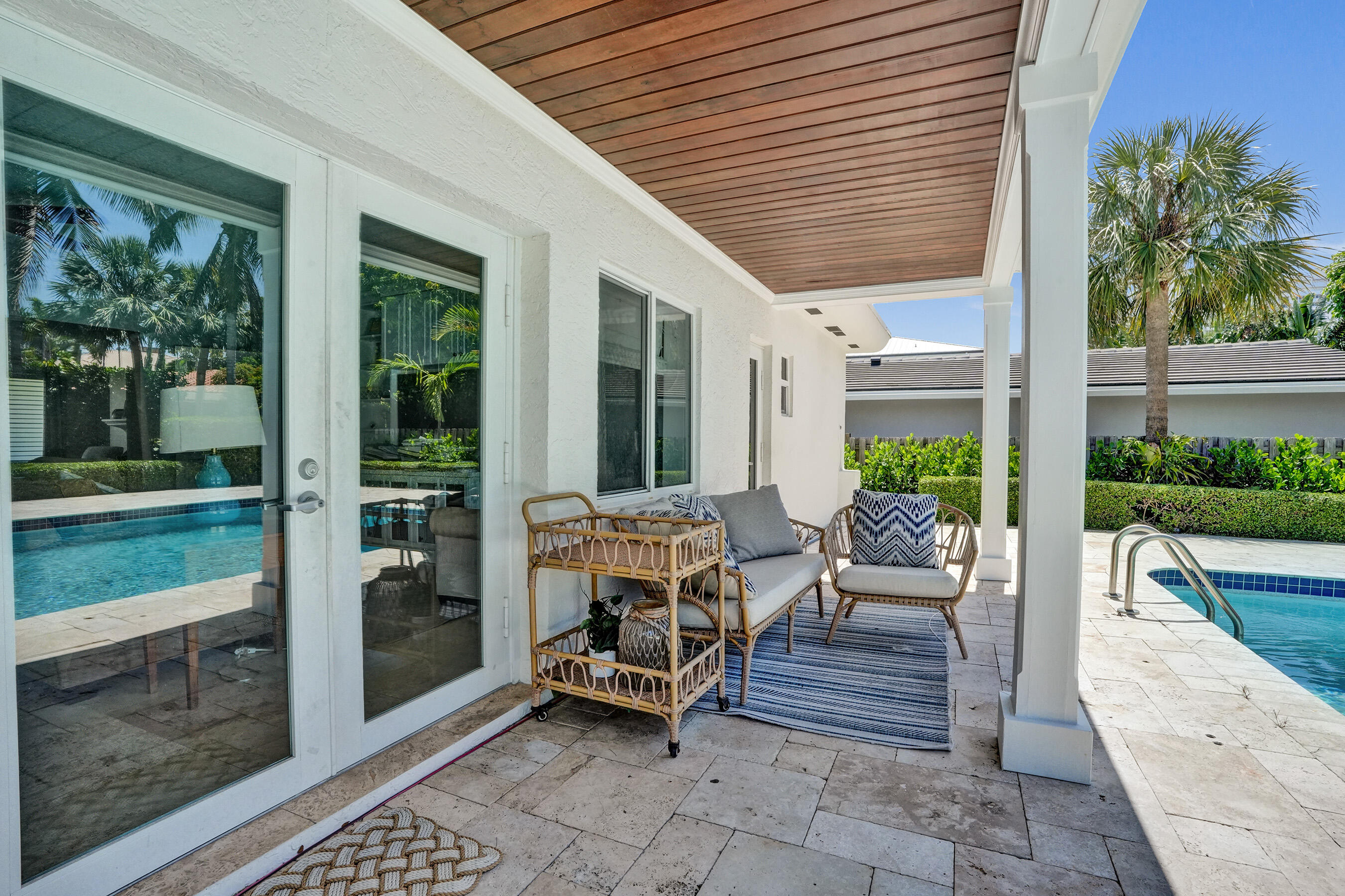 LAUDERDALE SURF & YACHT ESTATES - Residential Lease