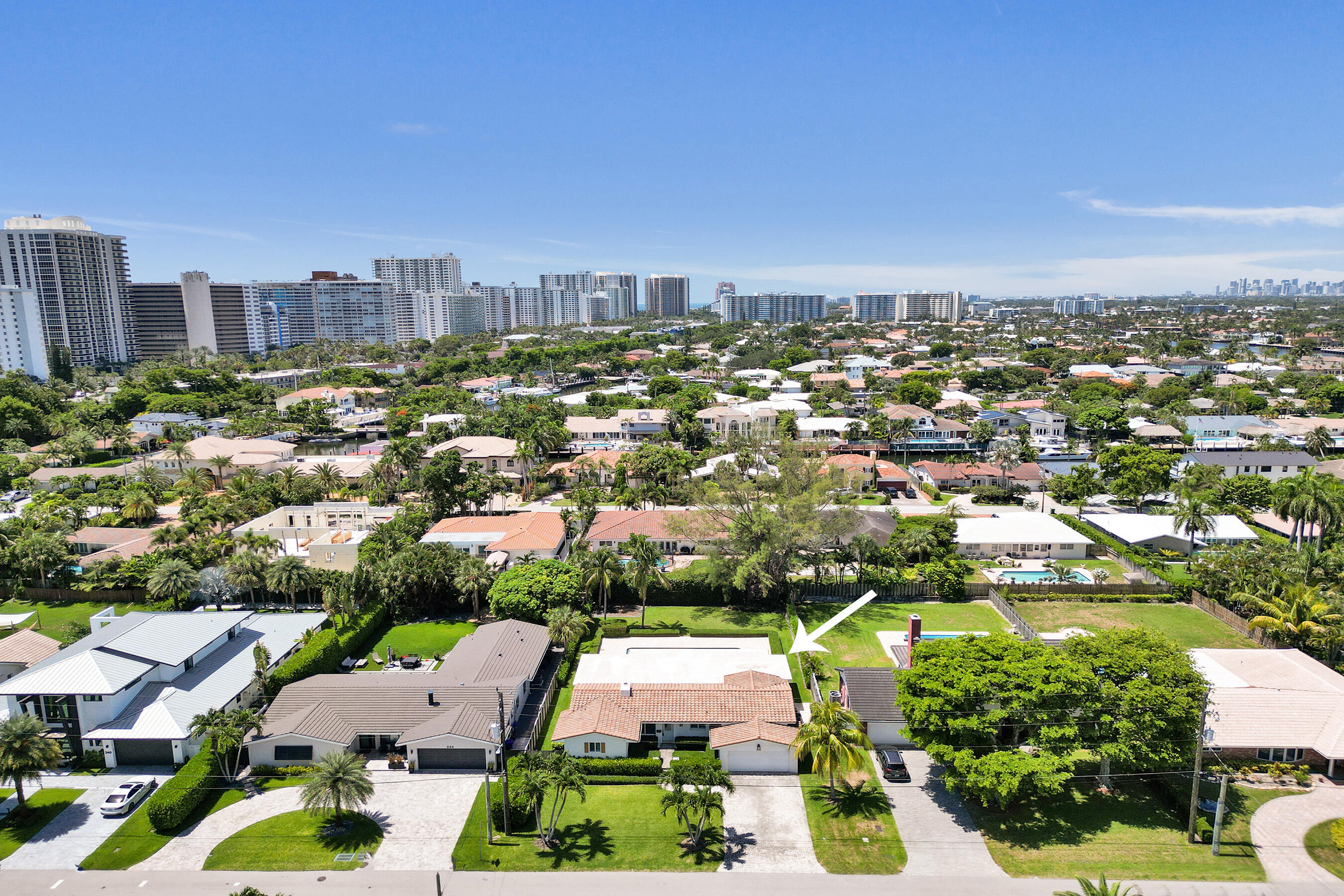LAUDERDALE SURF & YACHT ESTATES - Residential Lease