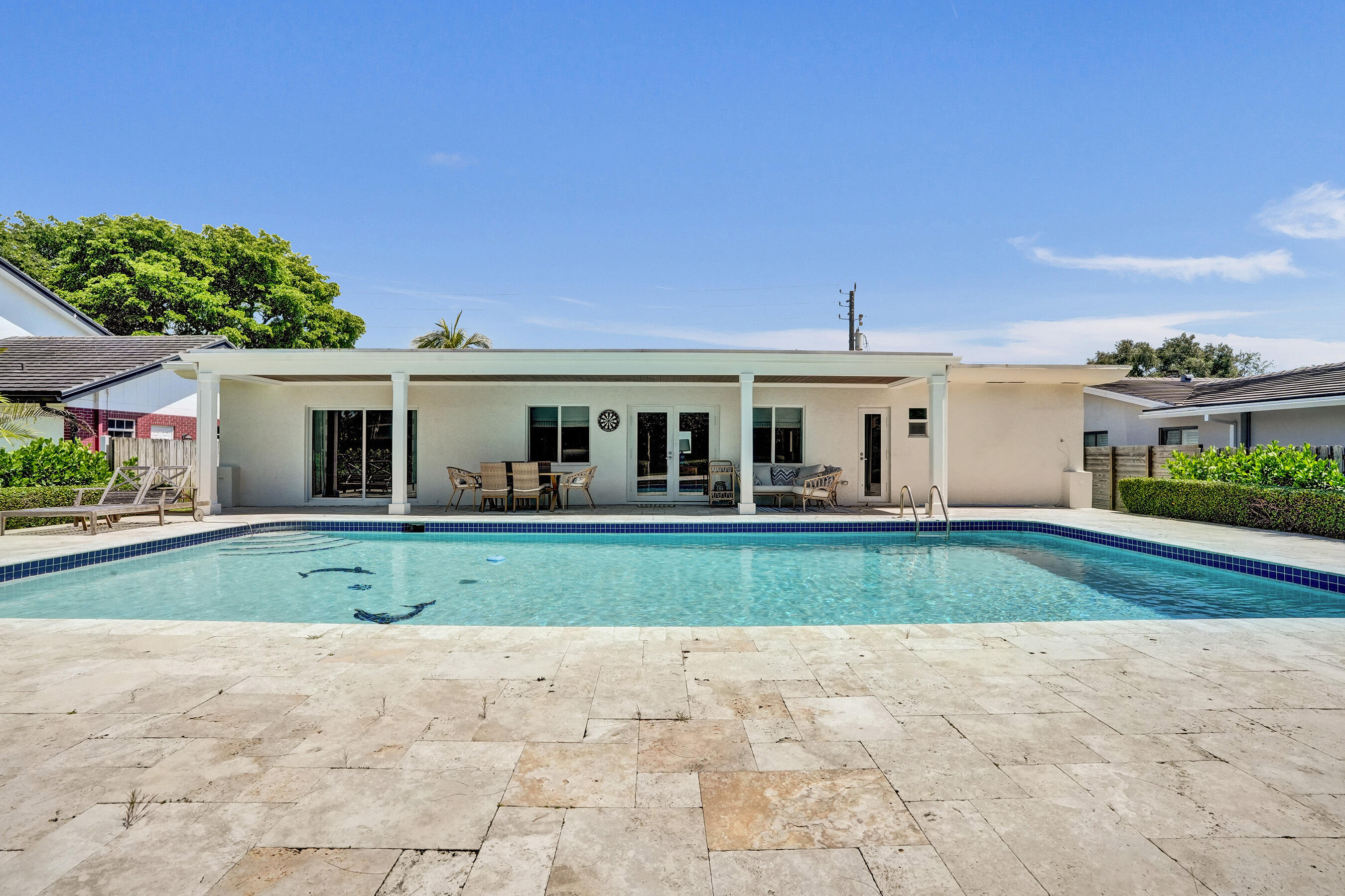 LAUDERDALE SURF & YACHT ESTATES - Residential Lease