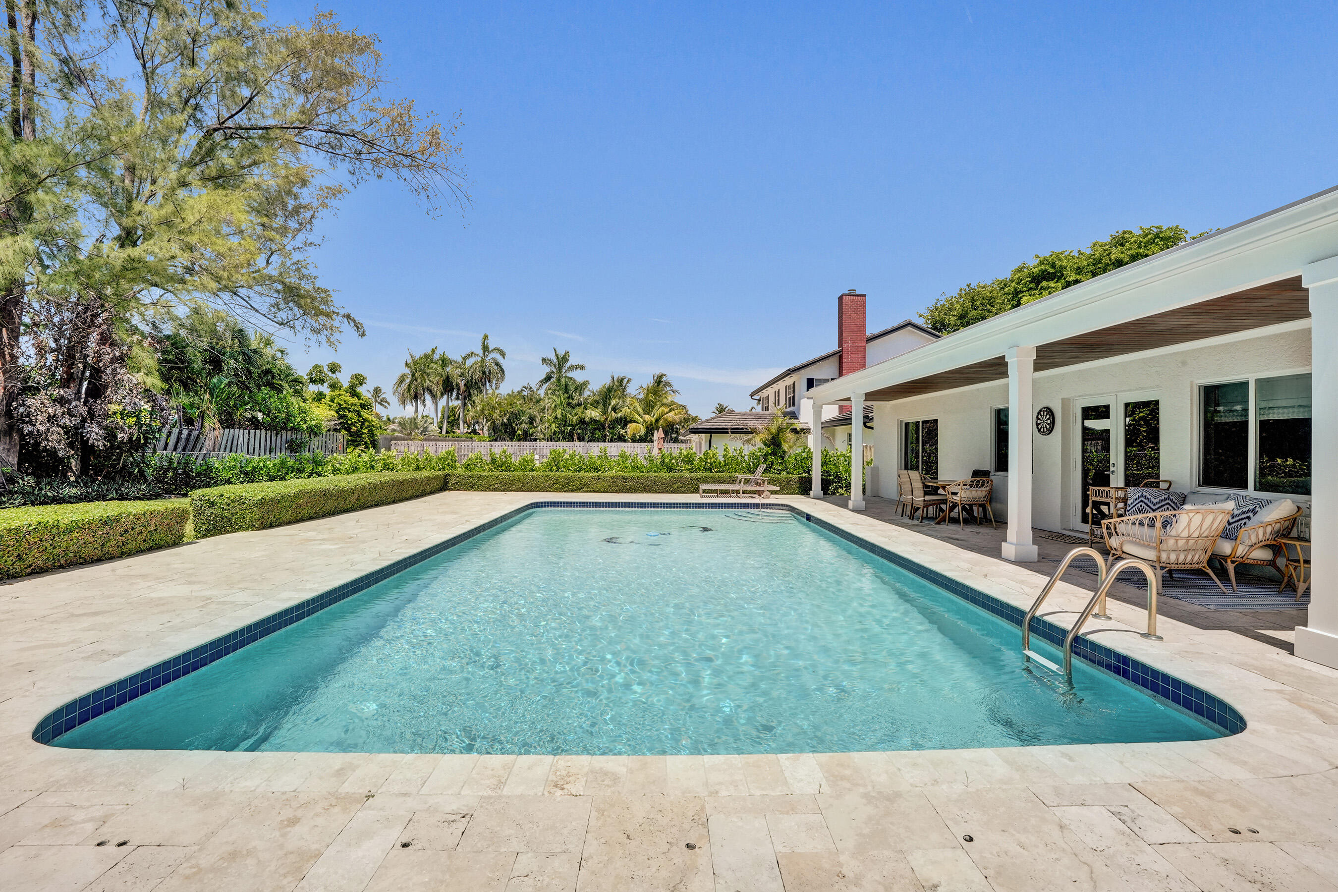 LAUDERDALE SURF & YACHT ESTATES - Residential Lease