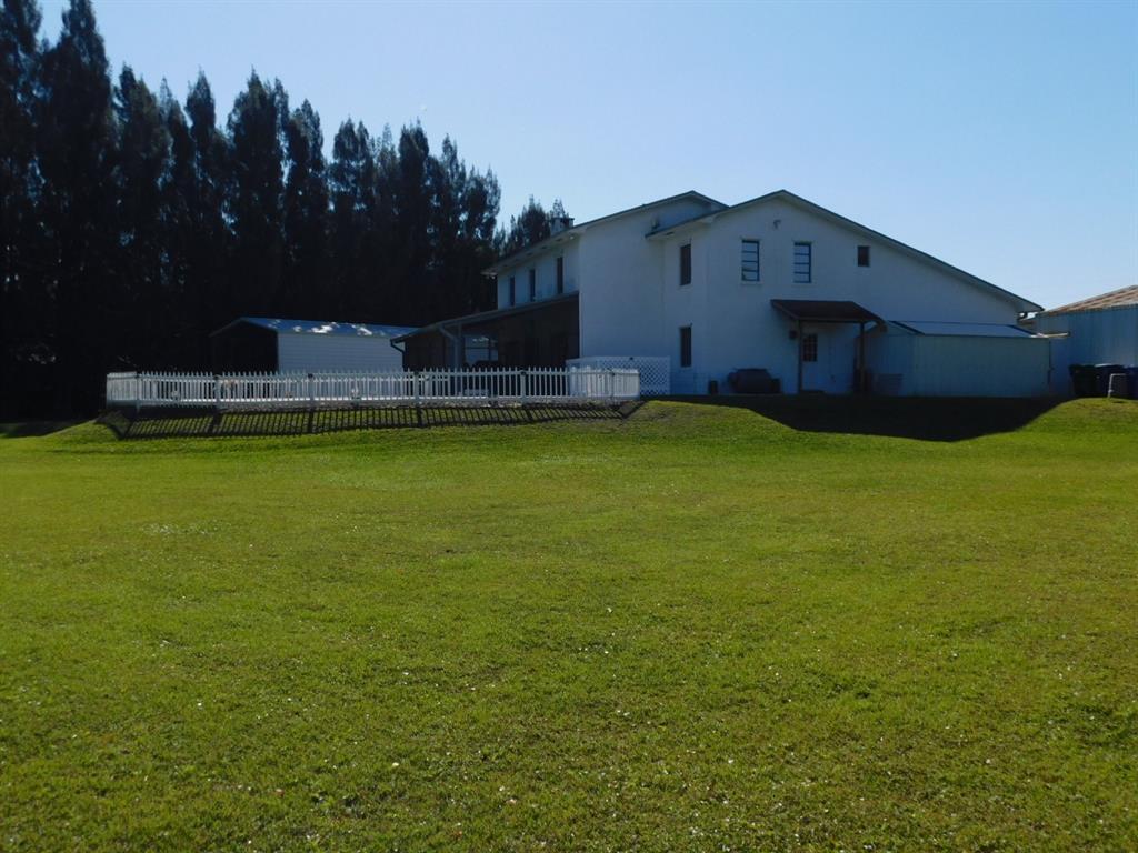 COUNTRY CLUB RANCHES SEC 3 - Residential