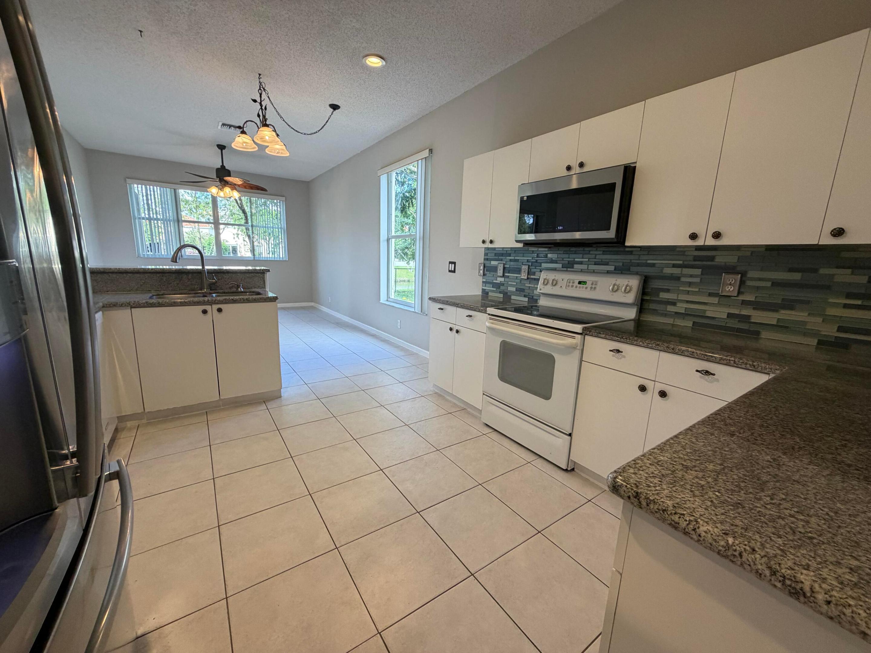 WELLINGTON TR 42-B - Residential