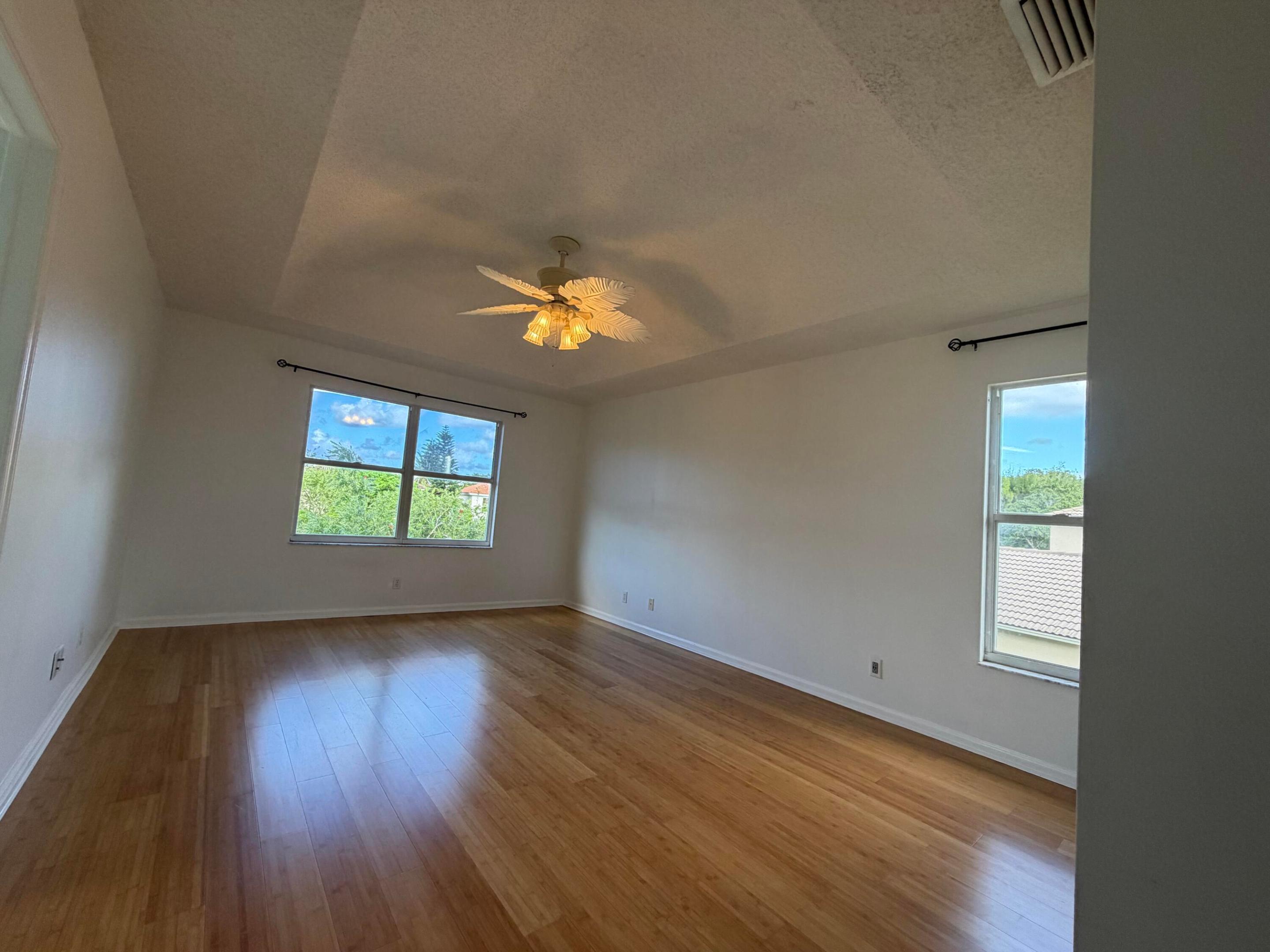 WELLINGTON TR 42-B - Residential