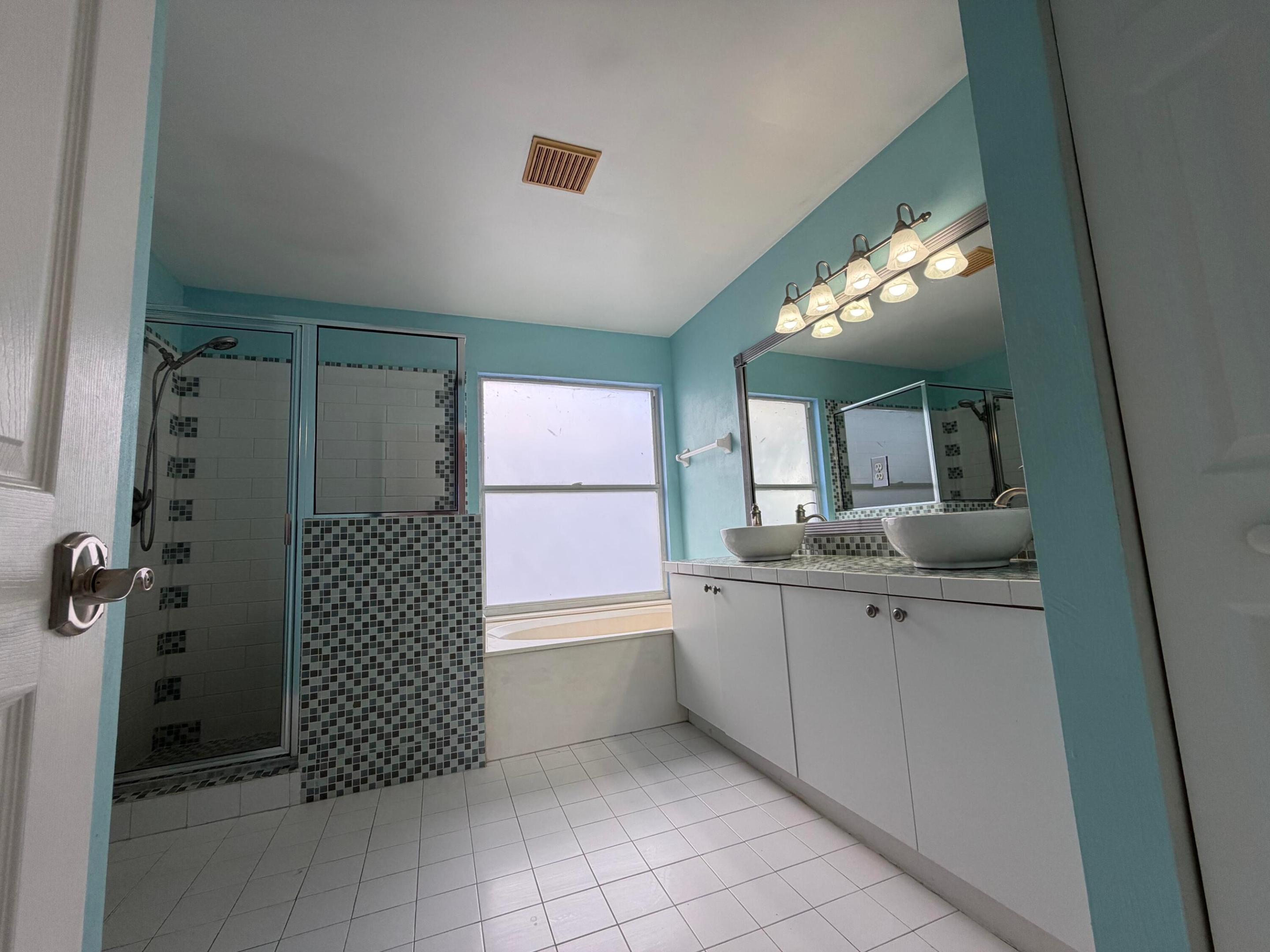 WELLINGTON TR 42-B - Residential