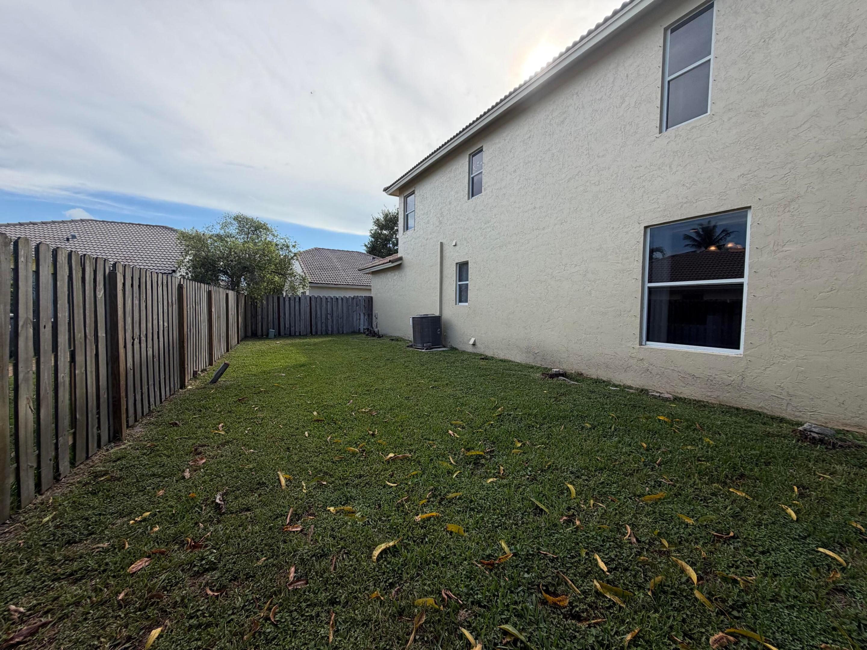 WELLINGTON TR 42-B - Residential
