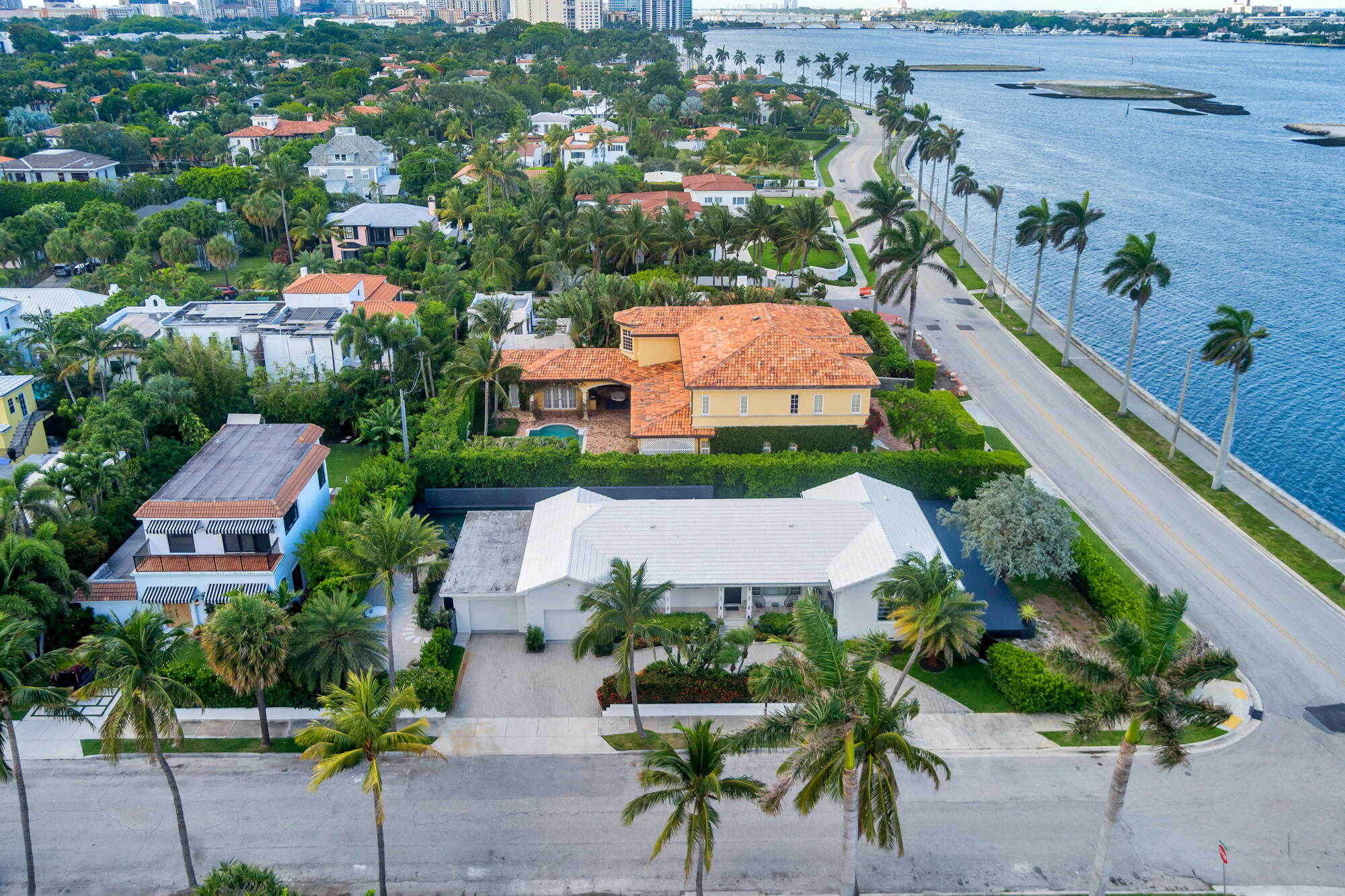 EL CID - Residential