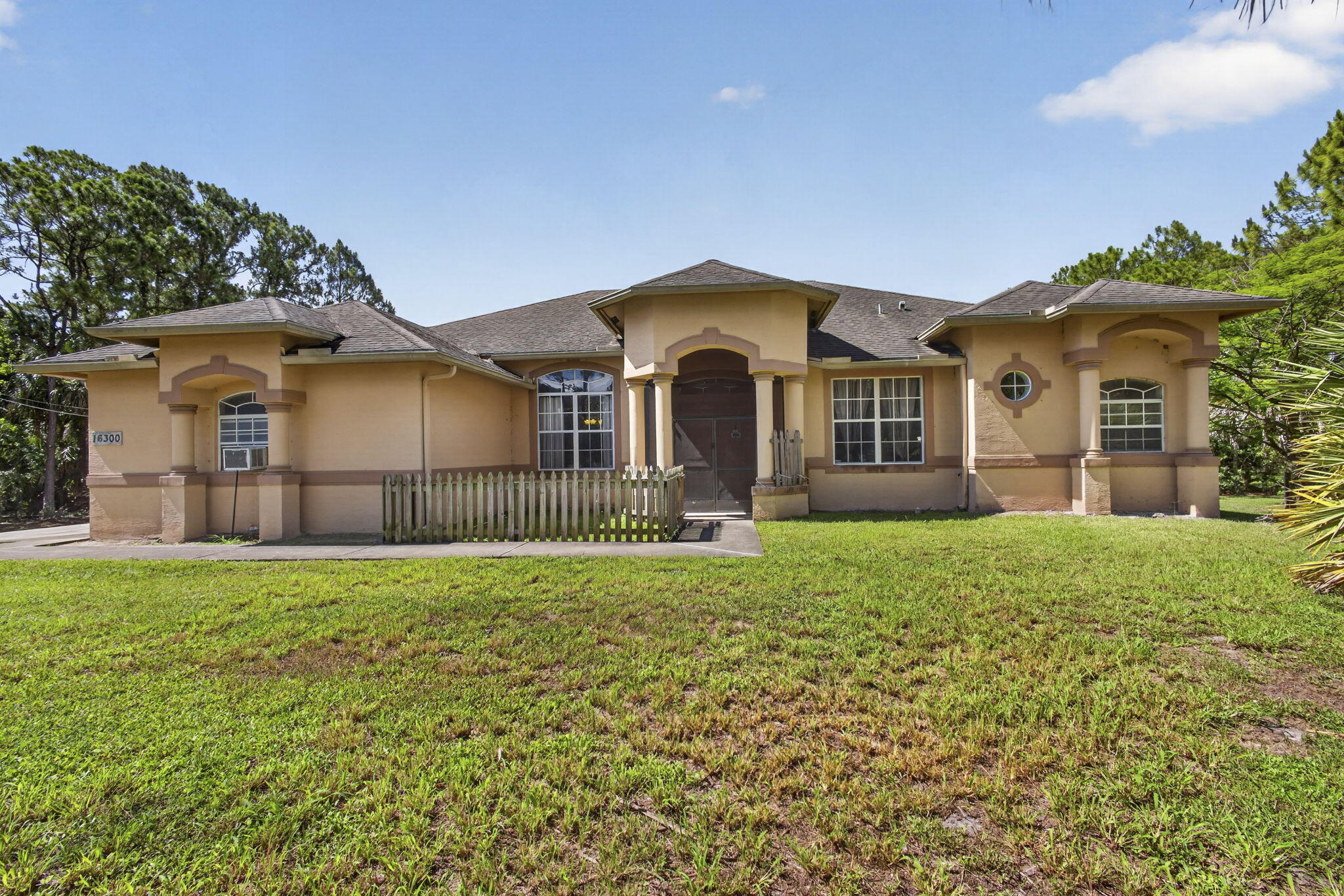 Loxahatchee - Residential