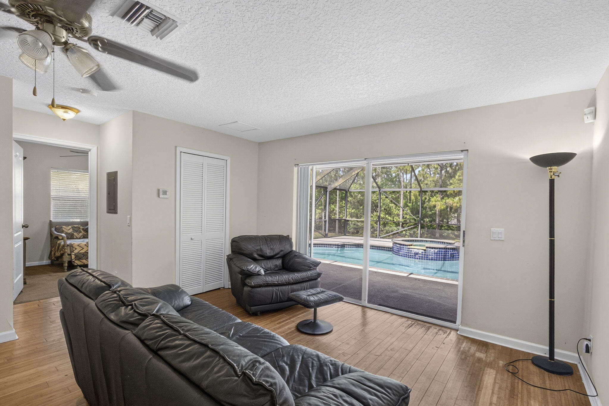 Loxahatchee - Residential