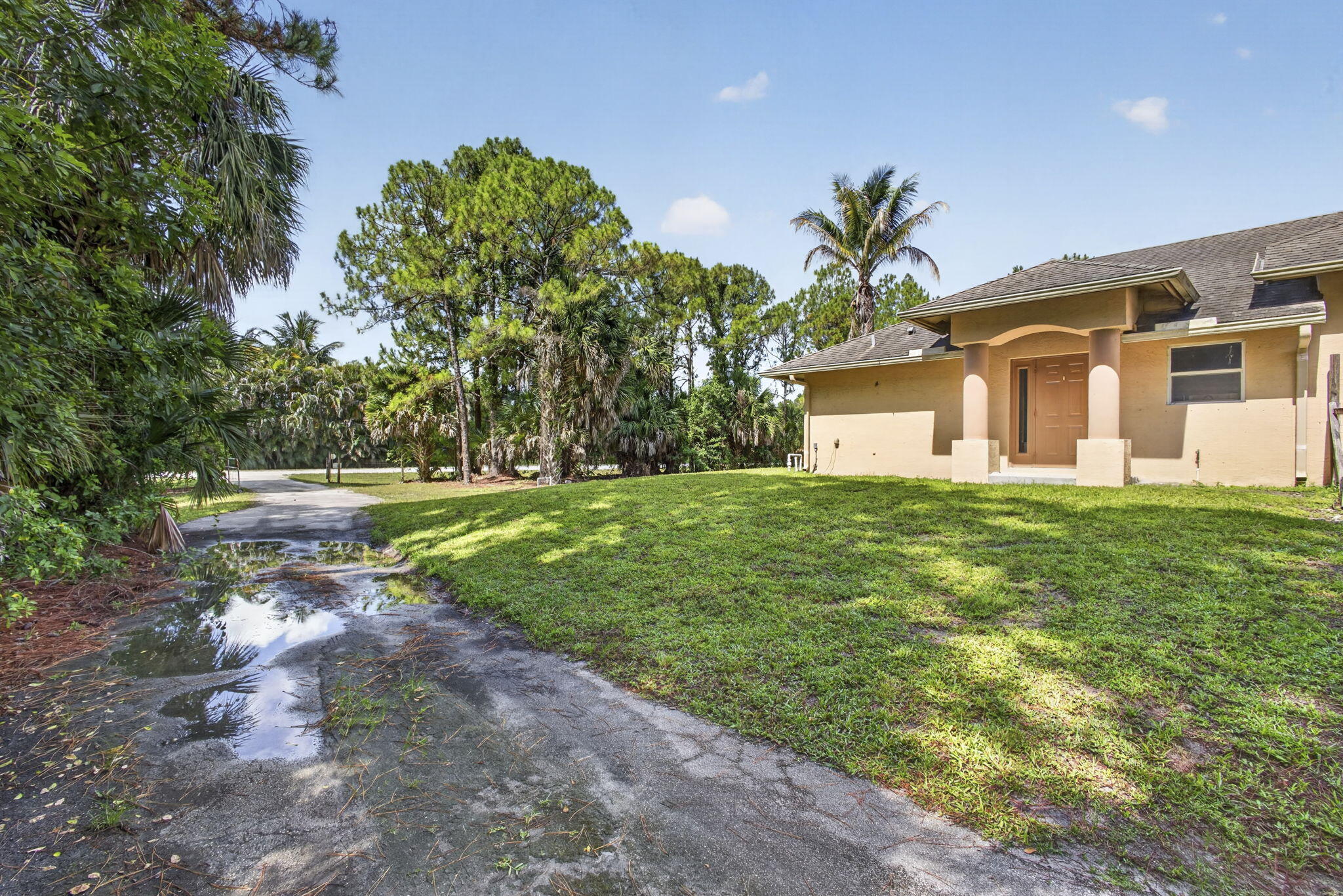 Loxahatchee - Residential