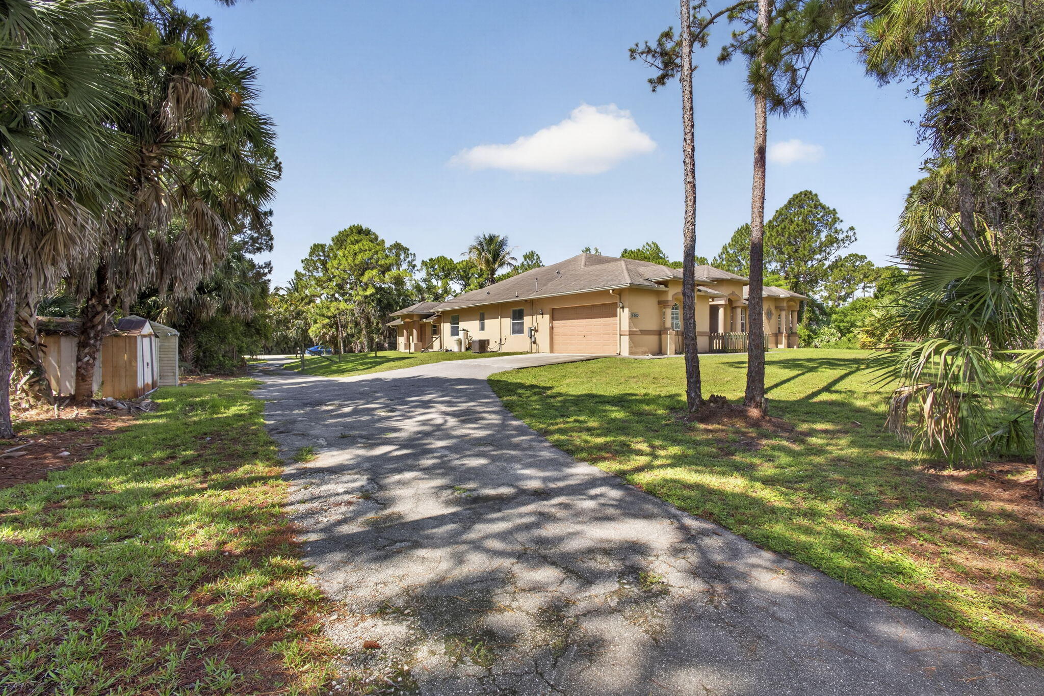 Loxahatchee - Residential