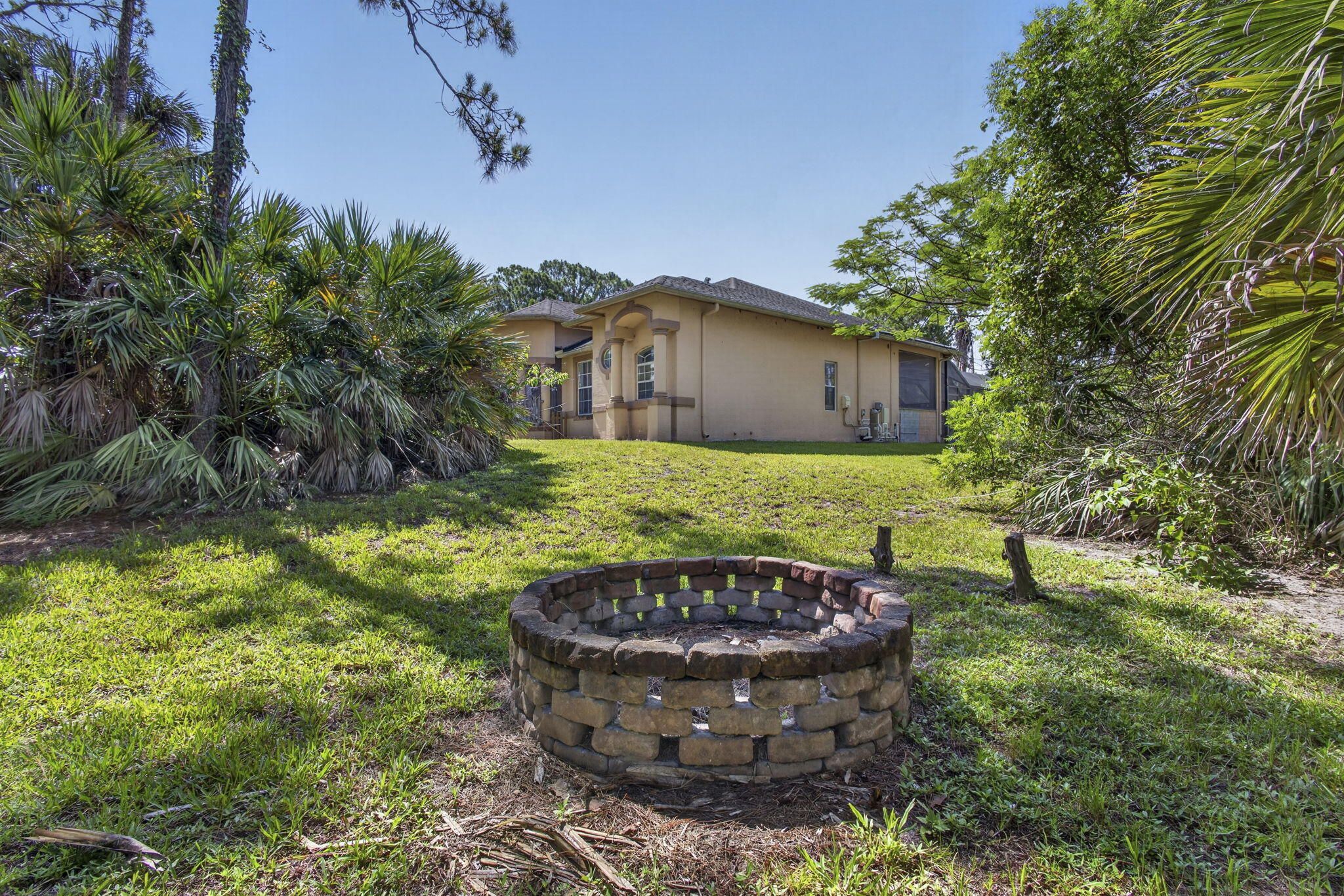 Loxahatchee - Residential