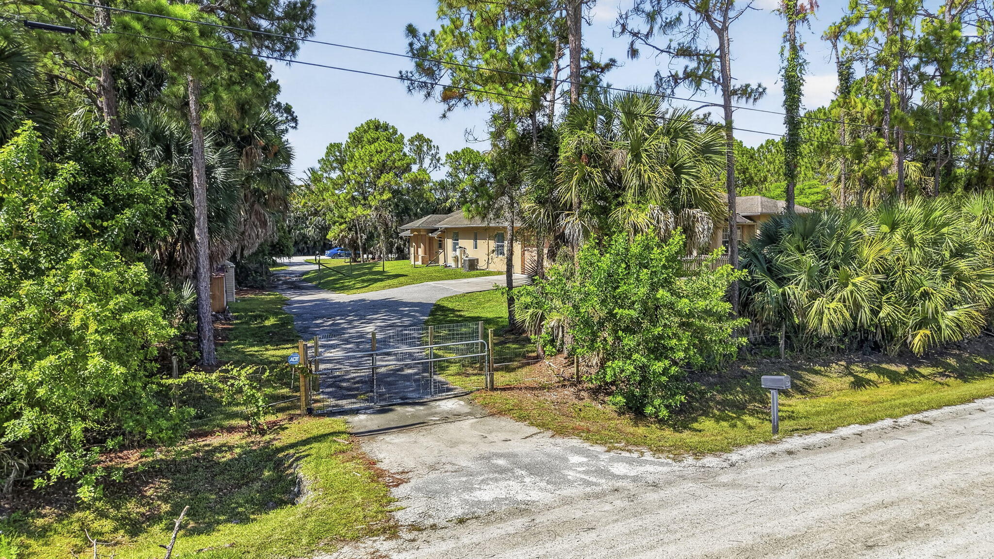 Loxahatchee - Residential