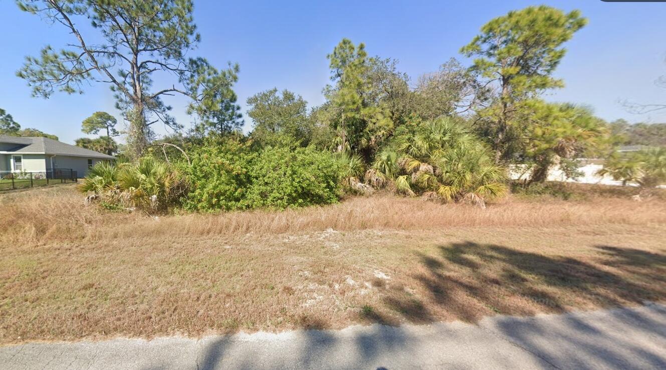 PORT LABELLE UNIT 12 - Land