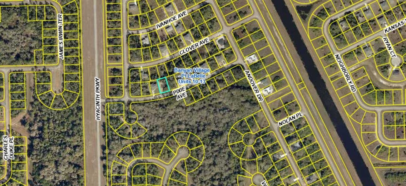 PORT LABELLE UNIT 12 - Land