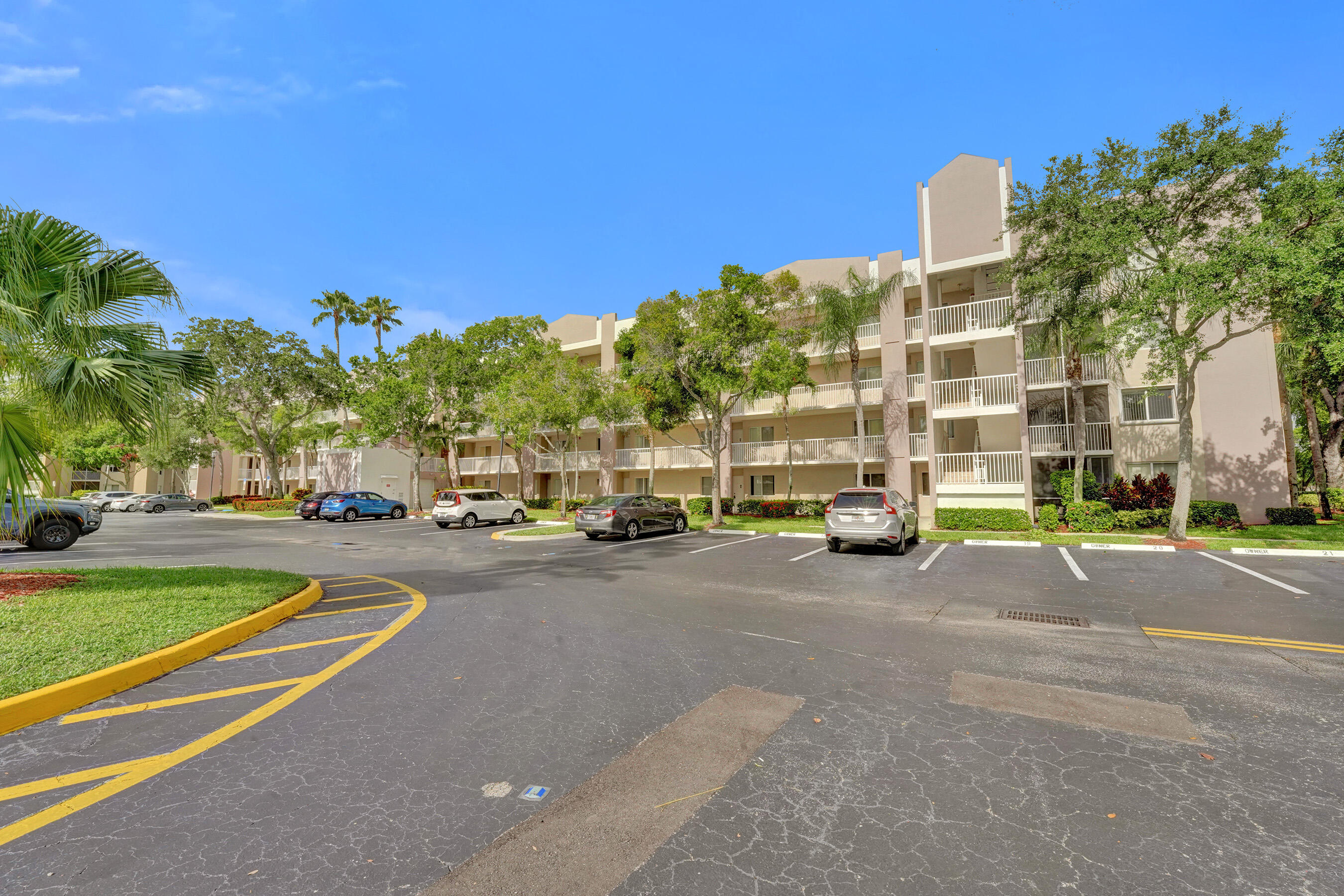 WELDON CONDOMINIUM K - Residential