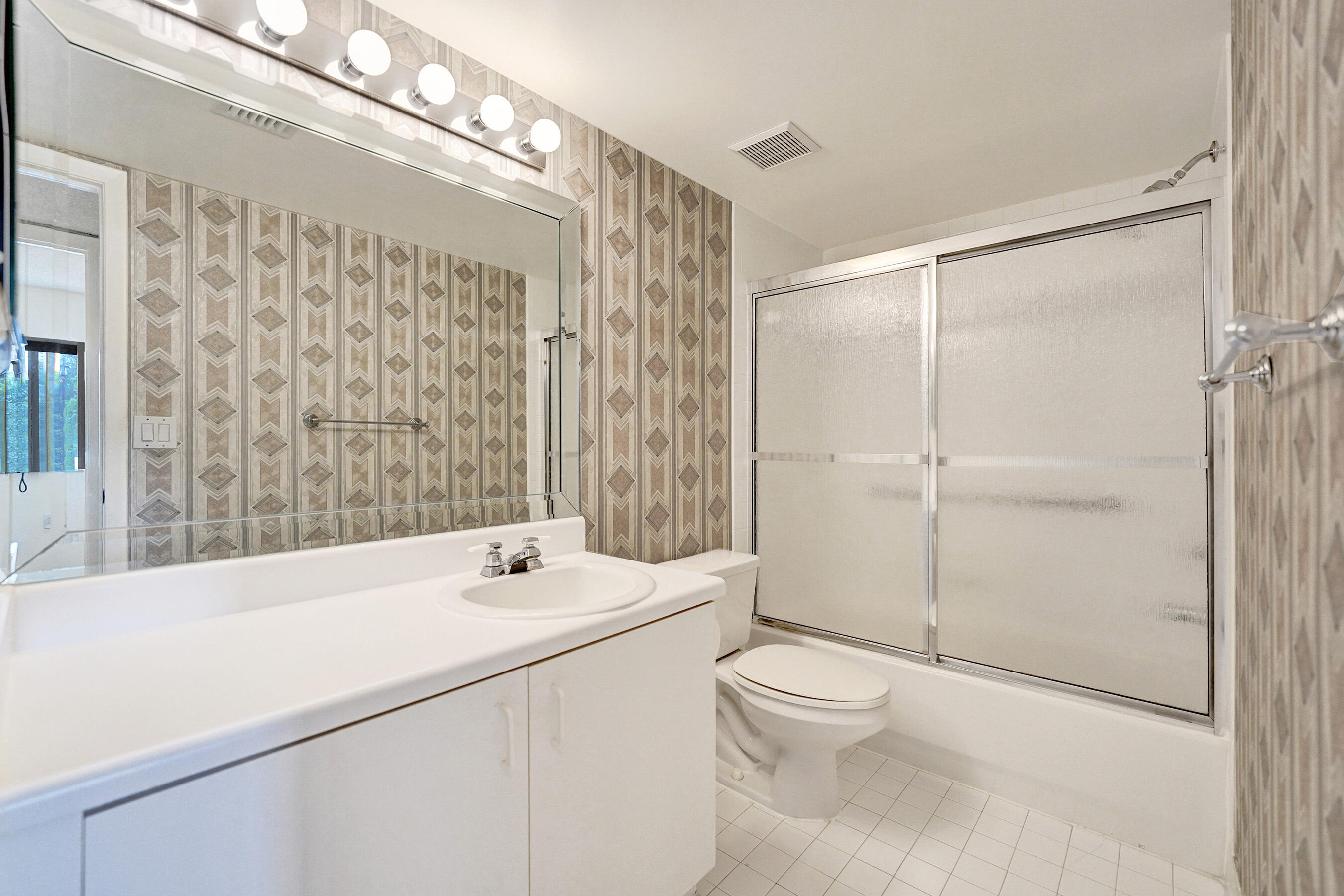WELDON CONDOMINIUM K - Residential