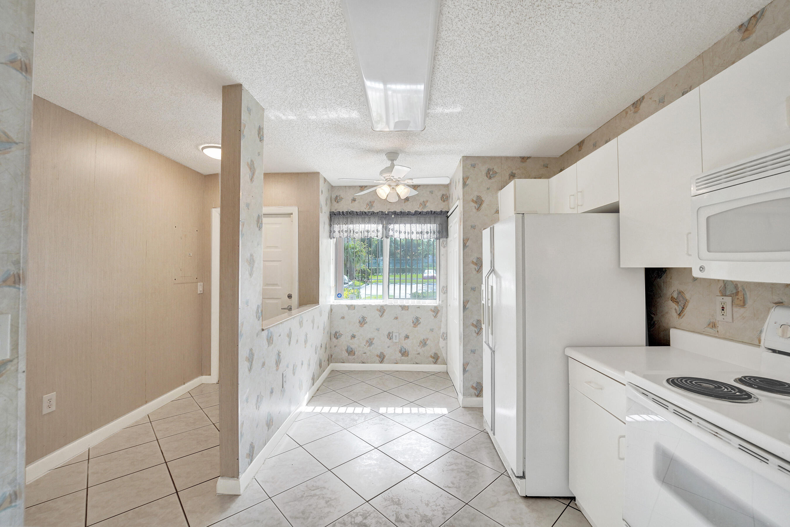 WELDON CONDOMINIUM K - Residential