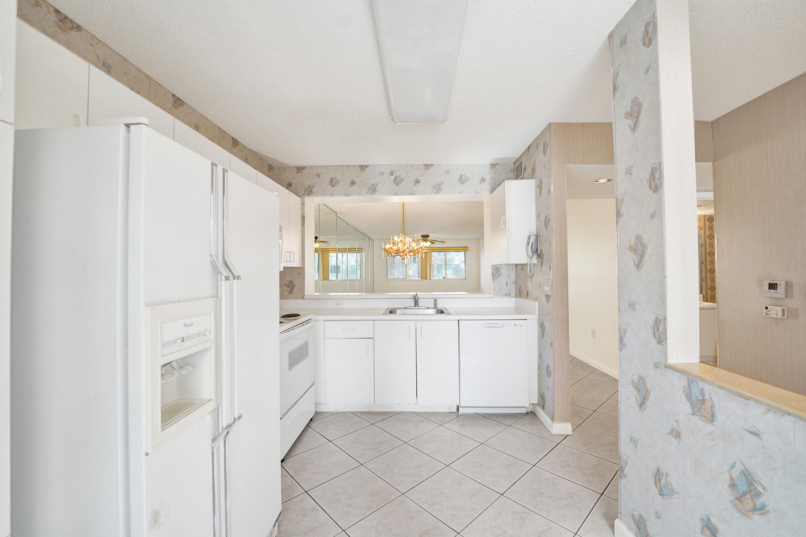 WELDON CONDOMINIUM K - Residential