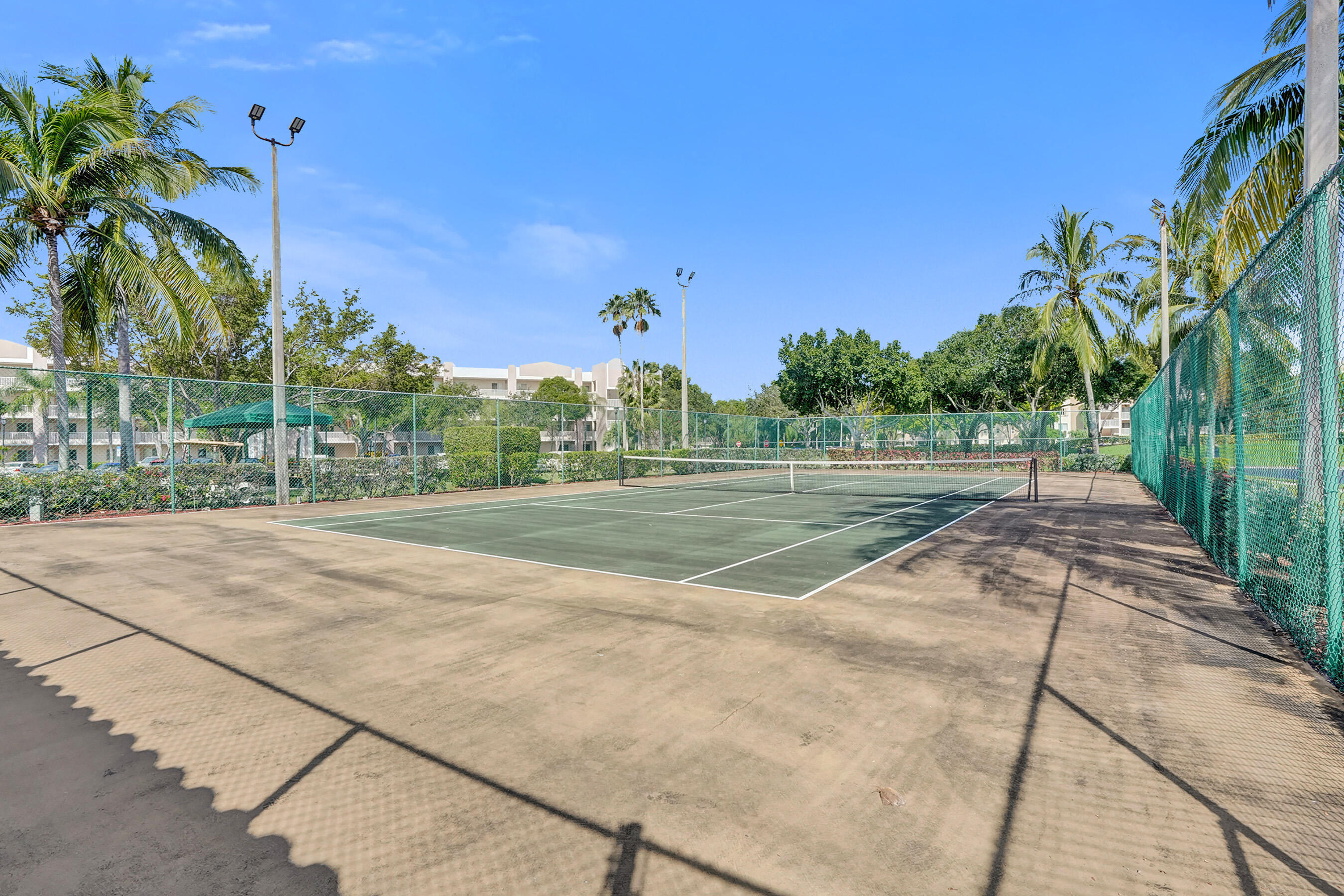 WELDON CONDOMINIUM K - Residential