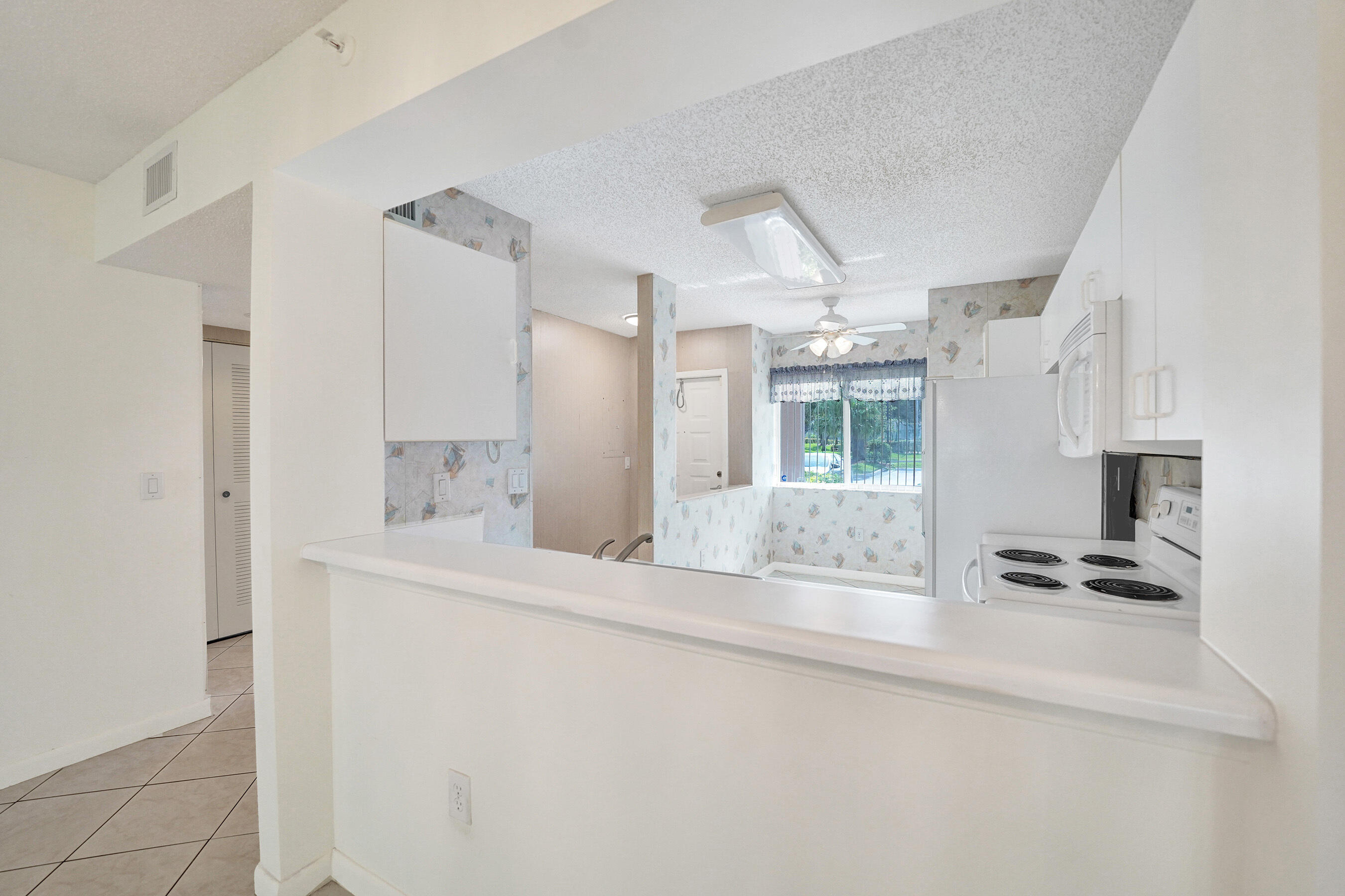 WELDON CONDOMINIUM K - Residential