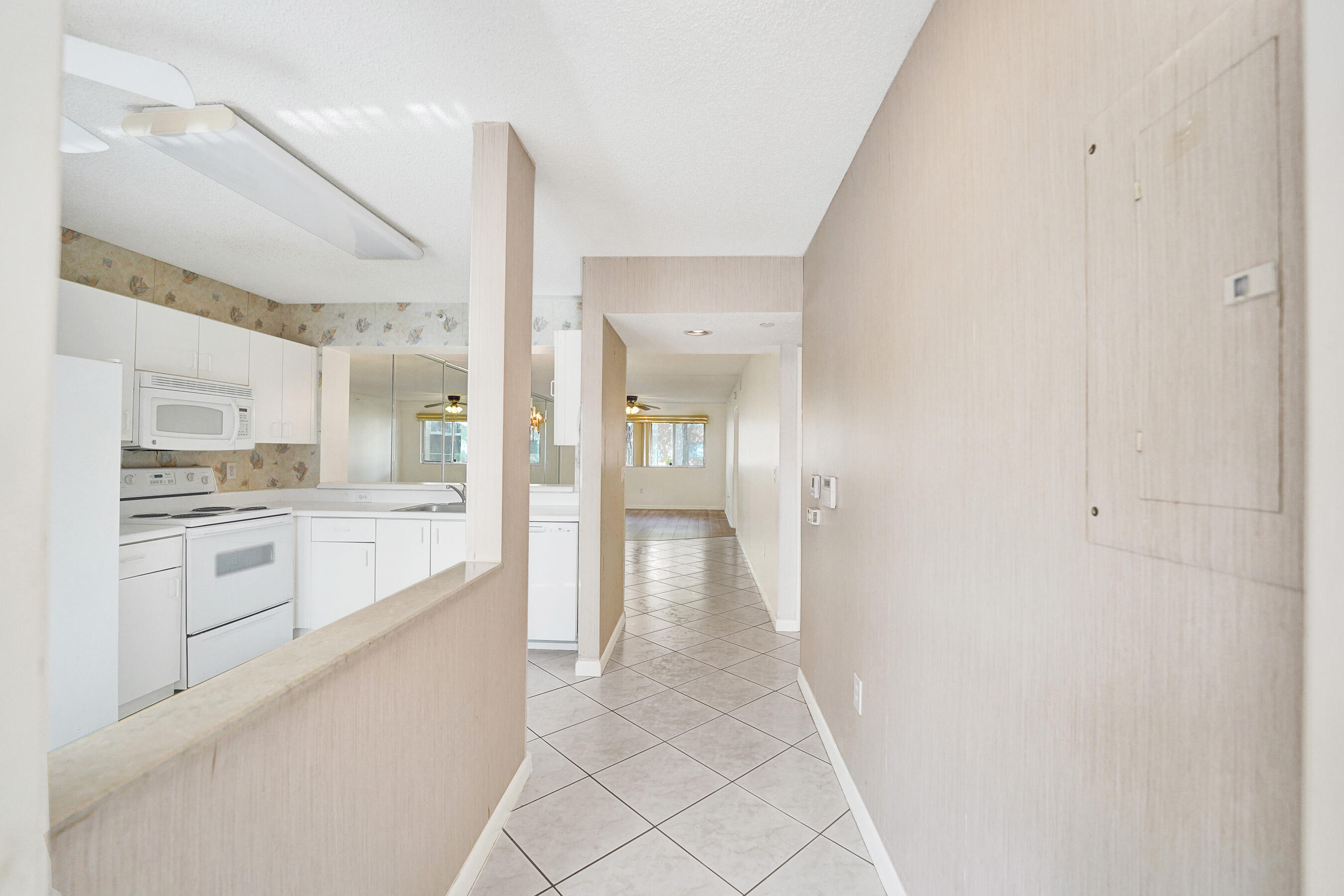 WELDON CONDOMINIUM K - Residential