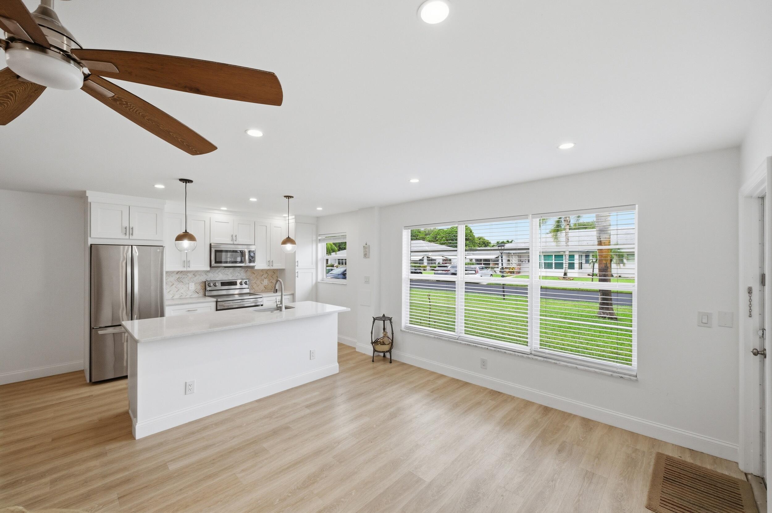 HIGH POINT OF DELRAY SEC 4 - Residential