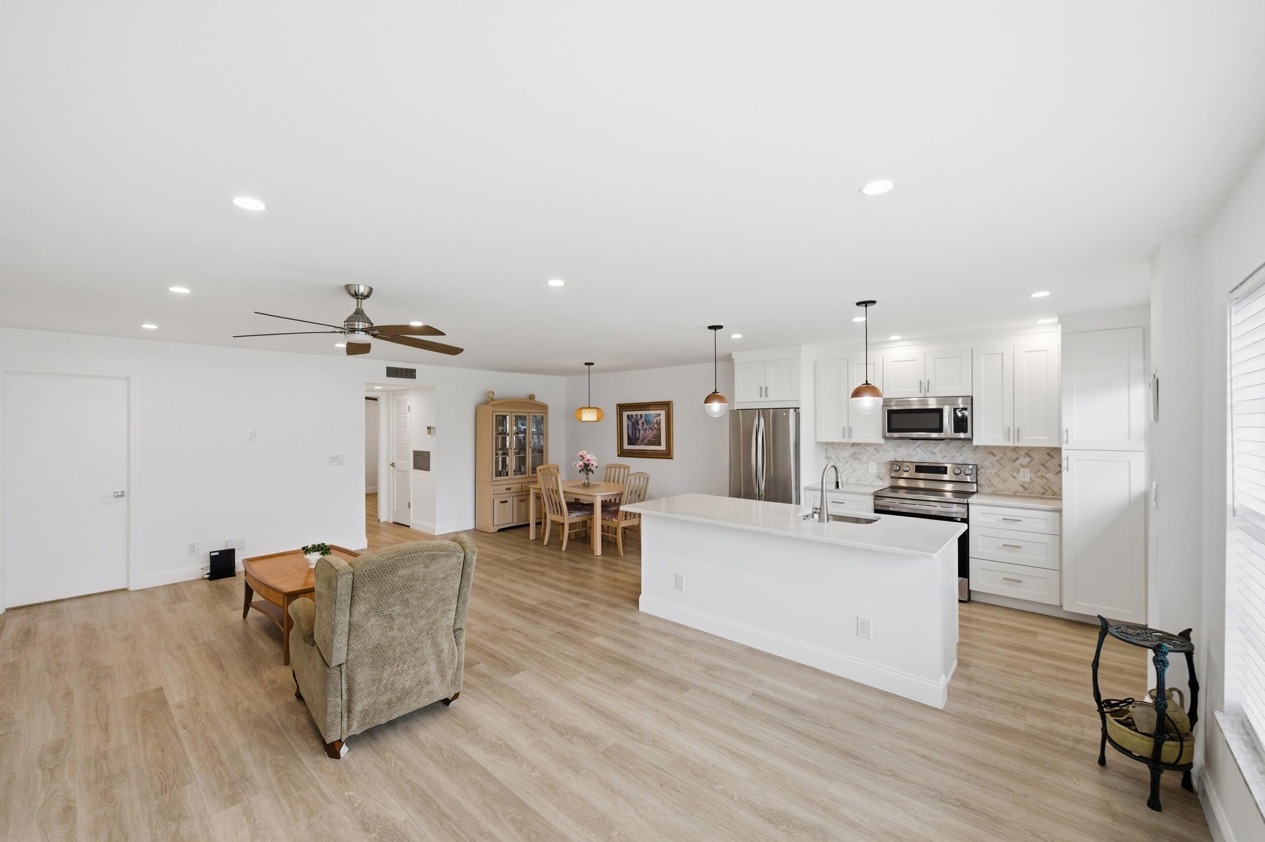 HIGH POINT OF DELRAY SEC 4 - Residential