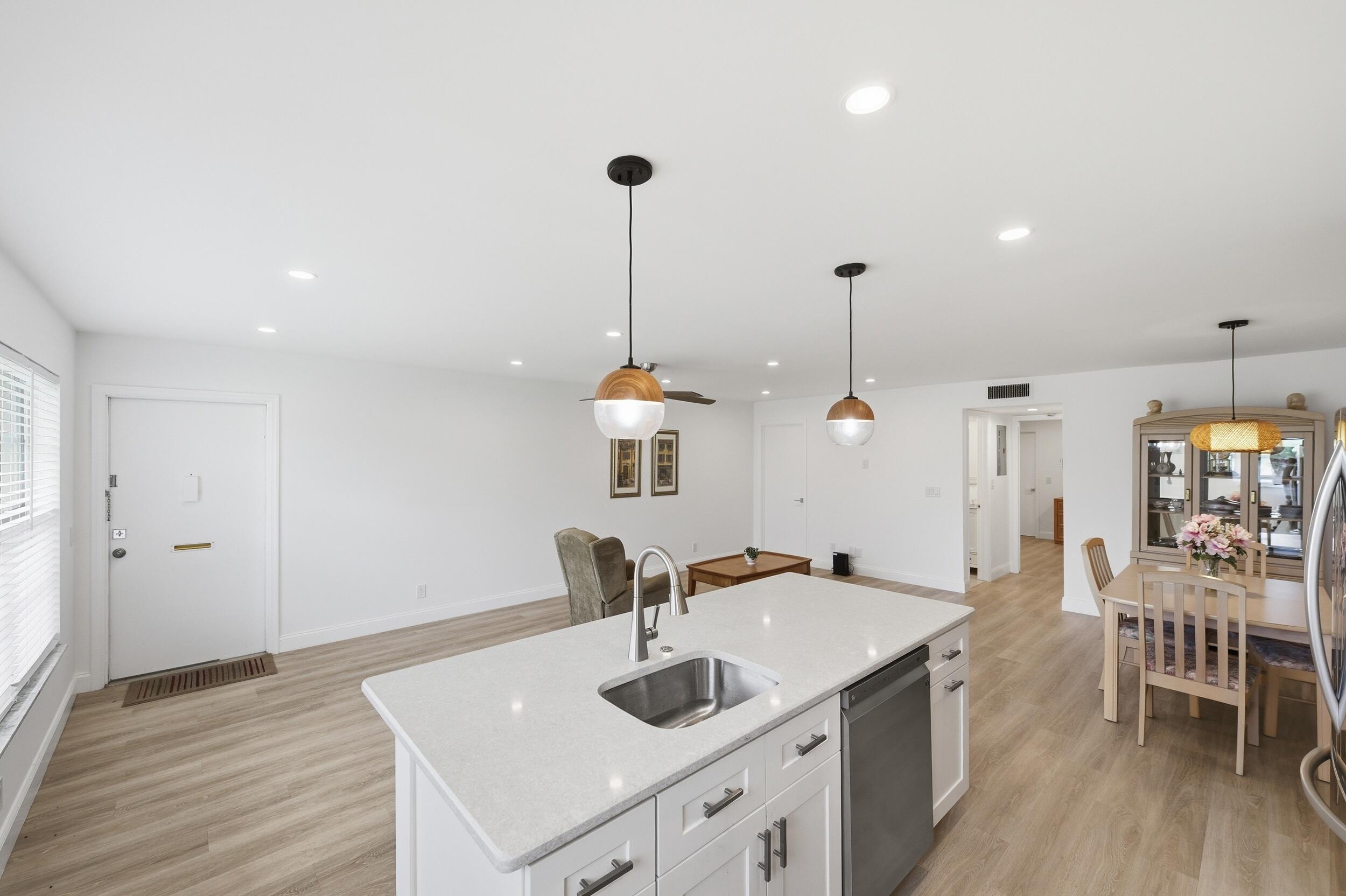 HIGH POINT OF DELRAY SEC 4 - Residential