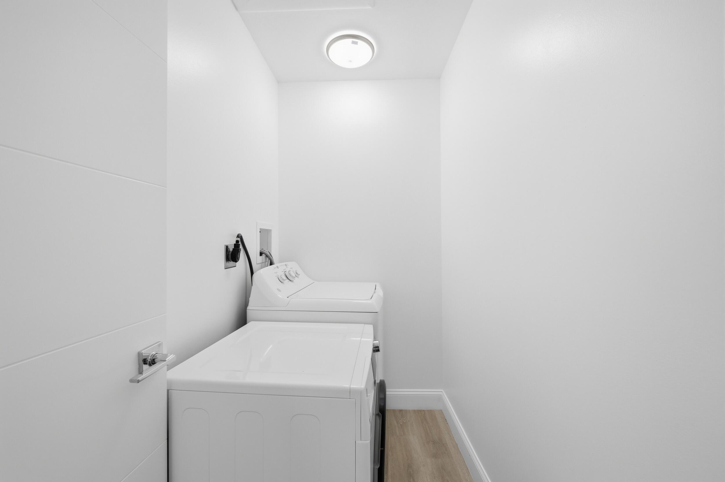 HIGH POINT OF DELRAY SEC 4 - Residential