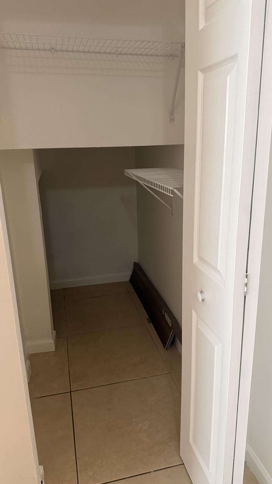 SPRING TOWNHOMES CONDO - Residential Lease