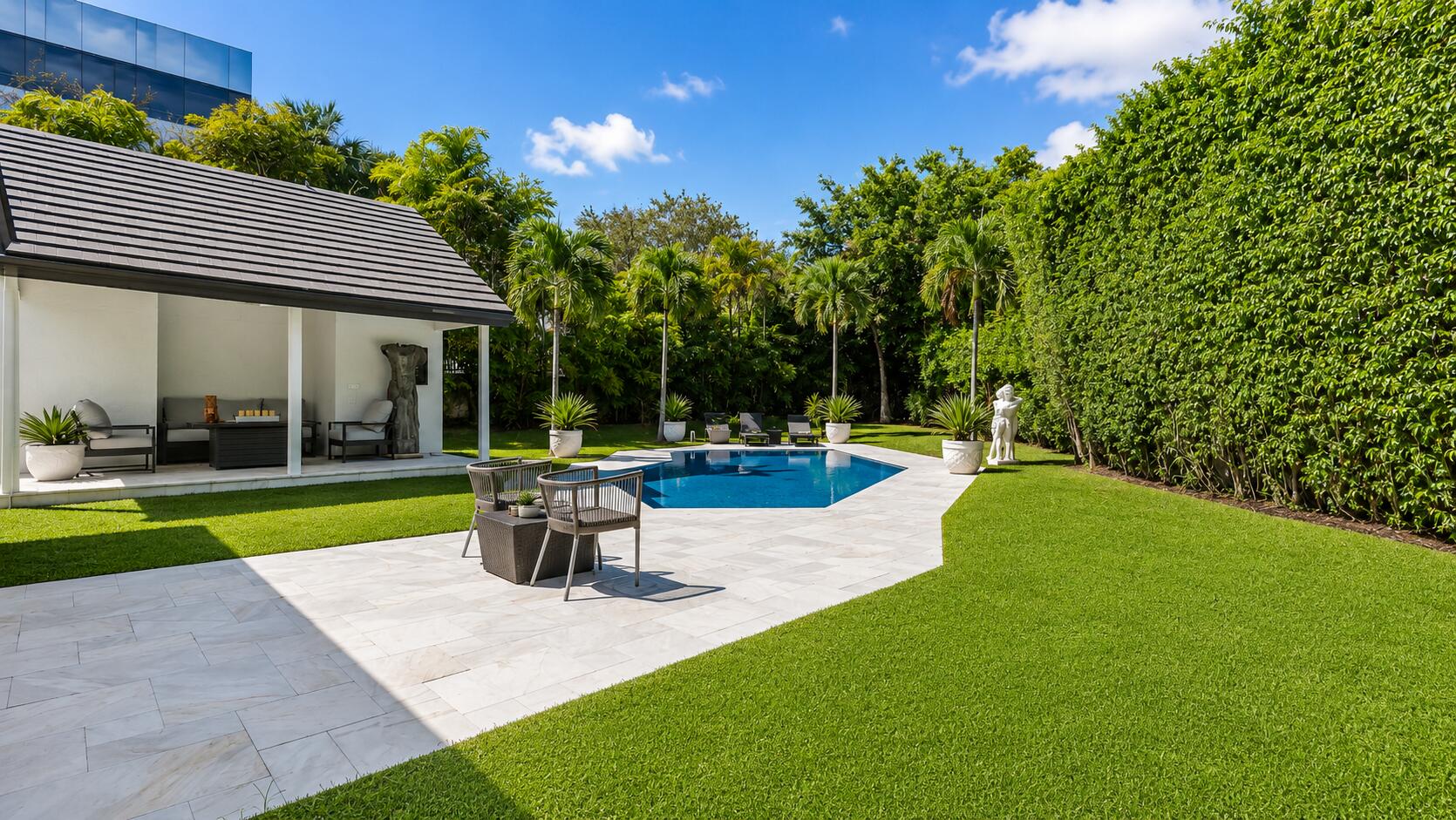 SANCTUARY - Residential