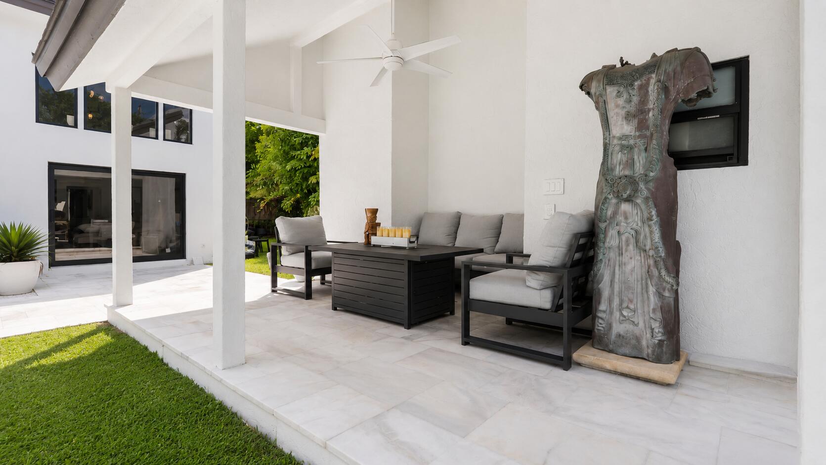 SANCTUARY - Residential