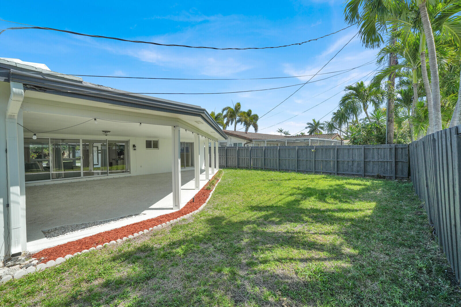 IMPERIAL POINT 1 SEC - Residential Lease