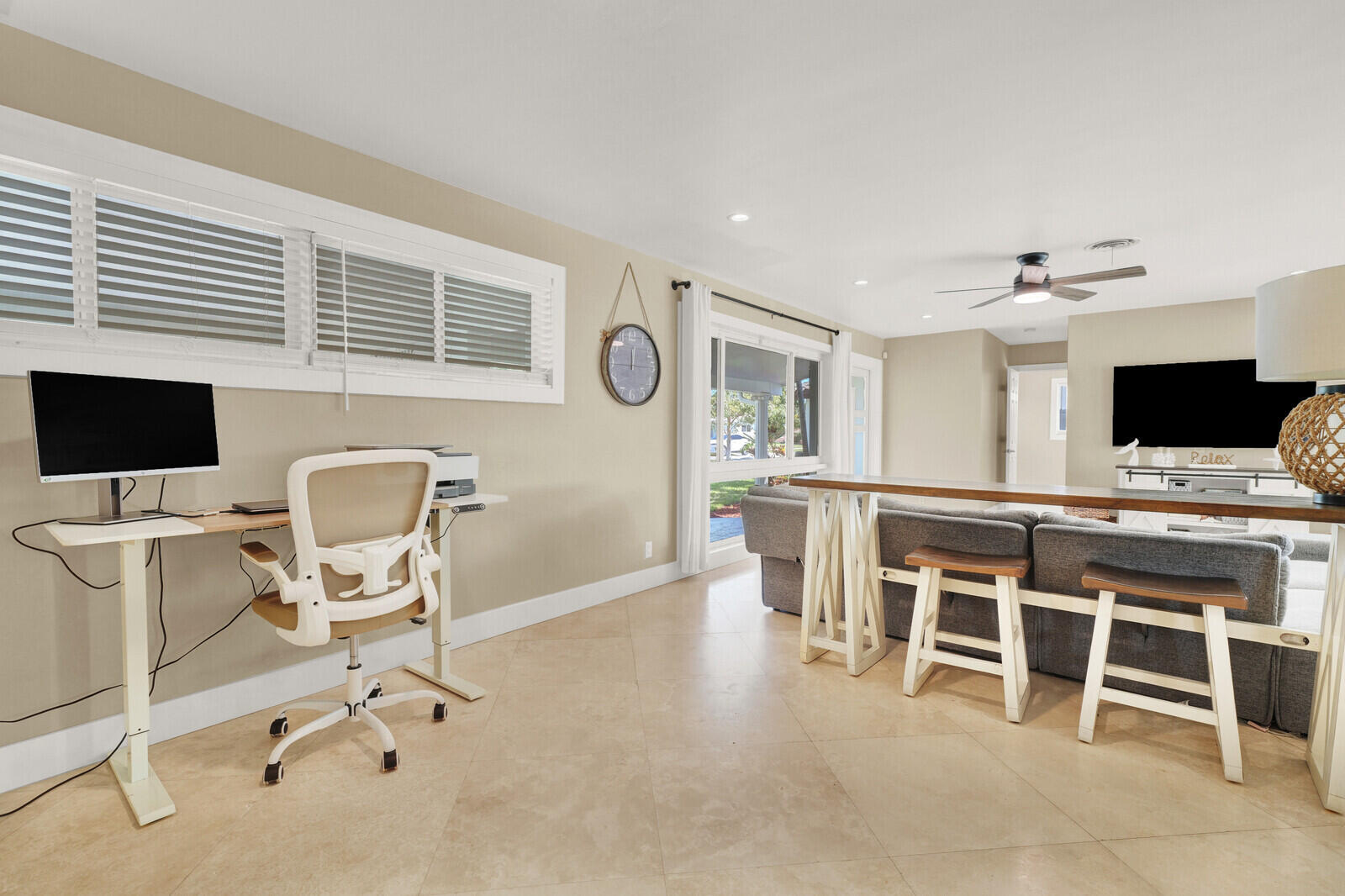 IMPERIAL POINT 1 SEC - Residential Lease