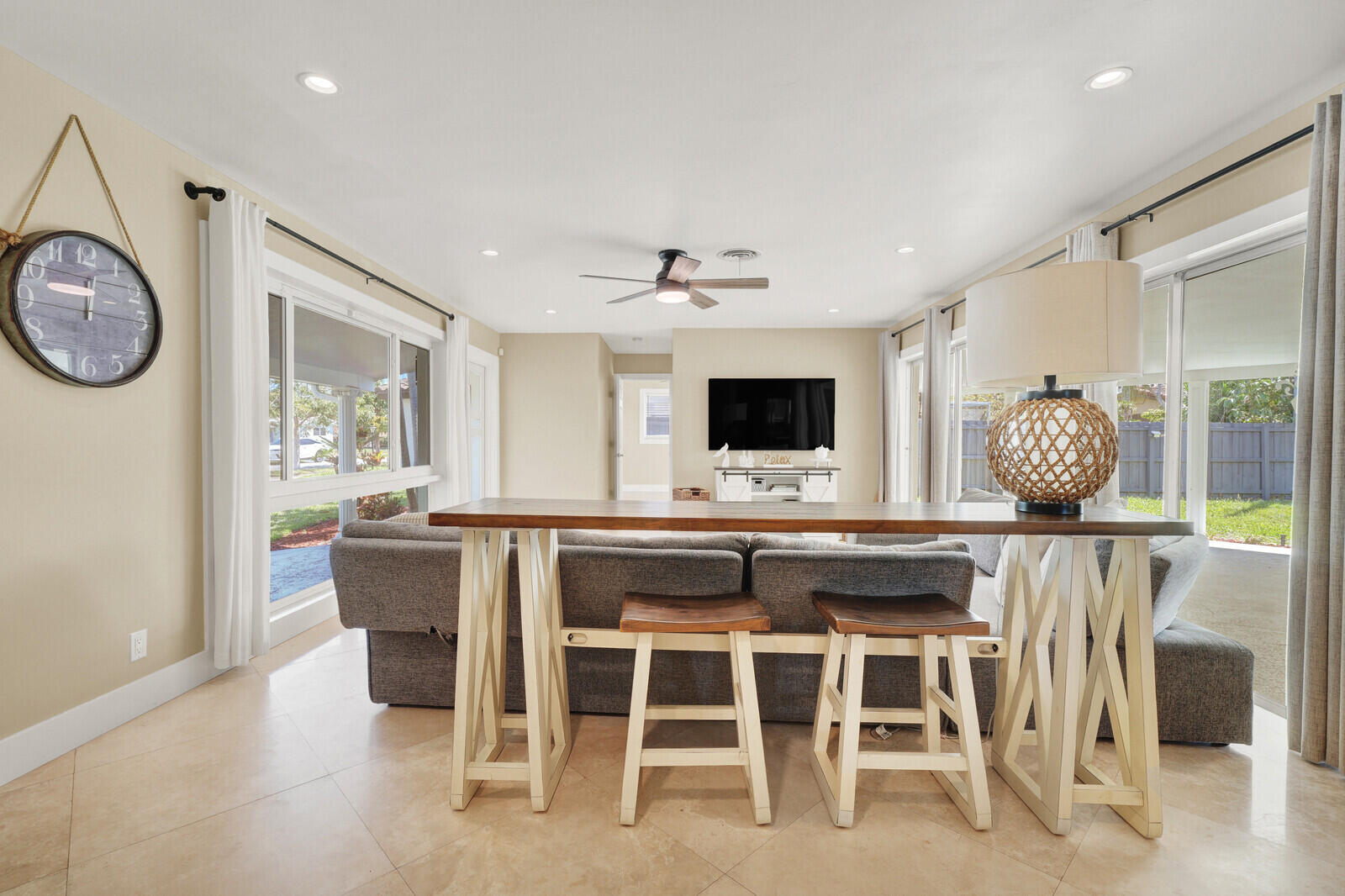 IMPERIAL POINT 1 SEC - Residential Lease