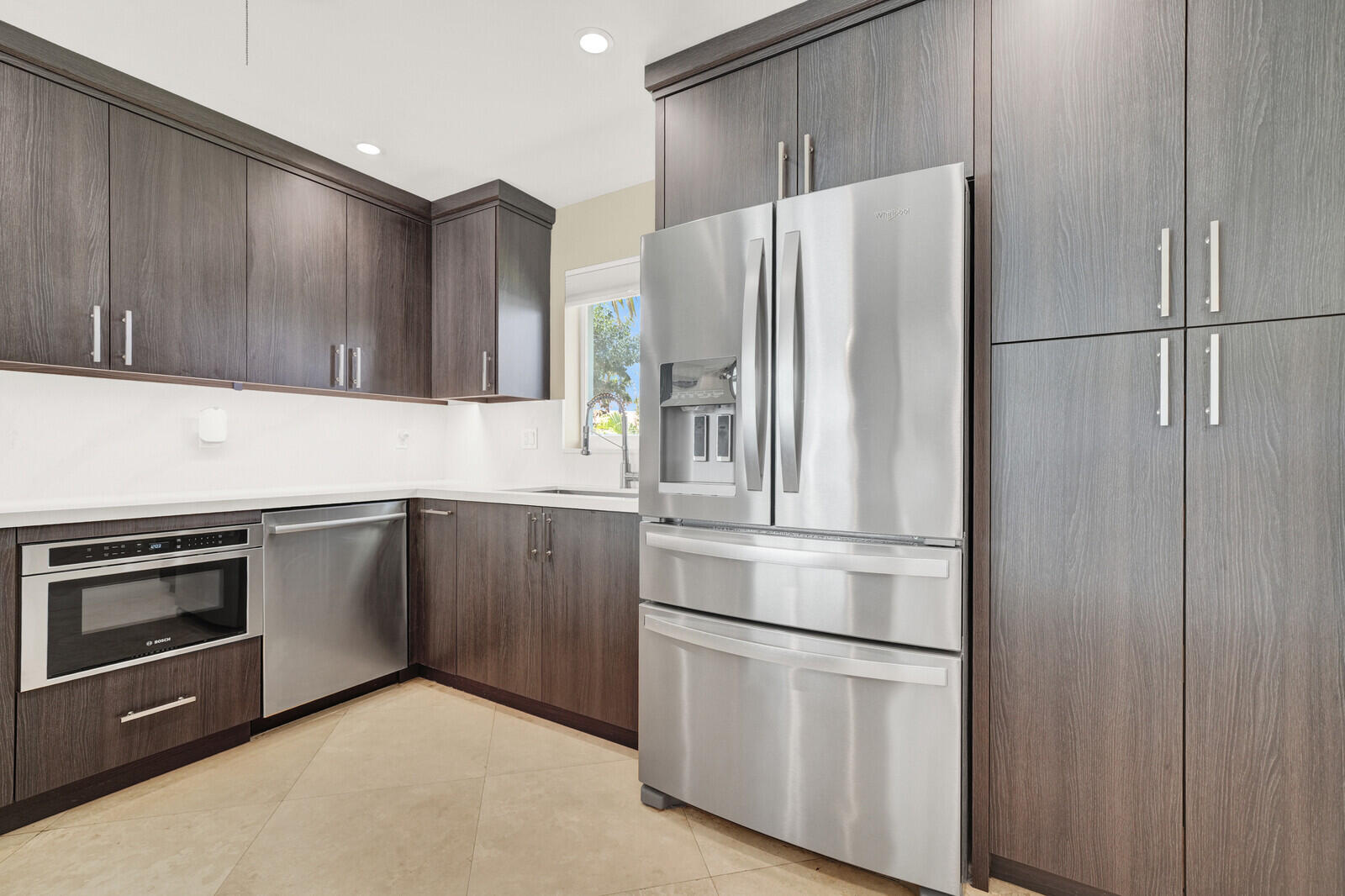IMPERIAL POINT 1 SEC - Residential Lease