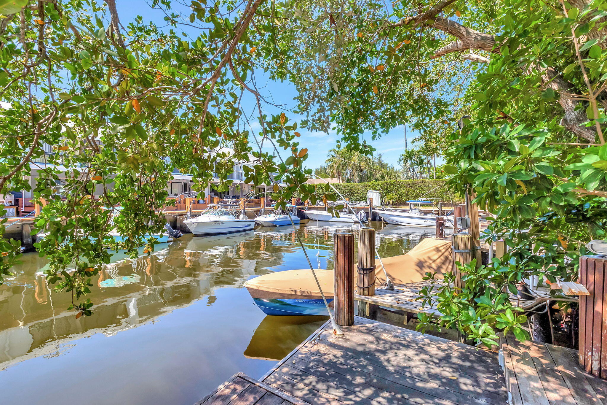 MARINERS WAY - Residential