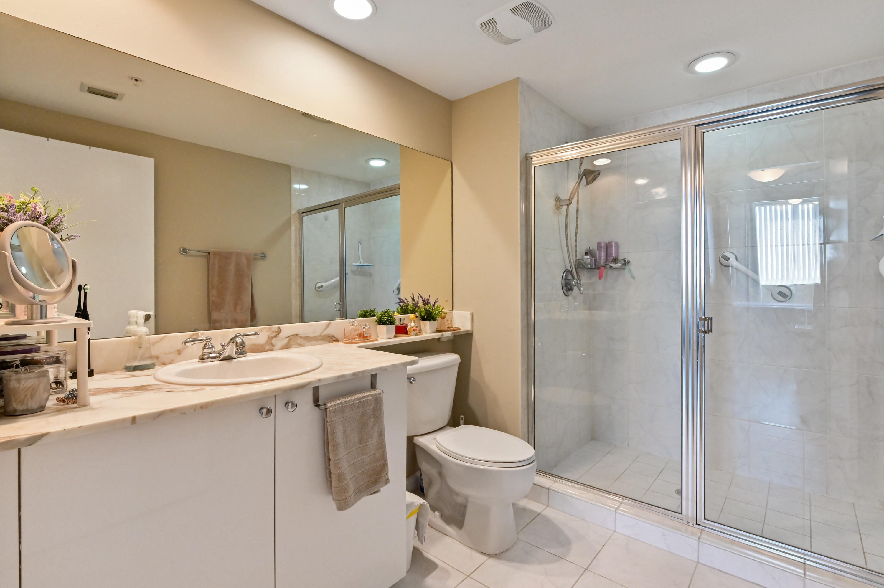 VENTURE - Residential