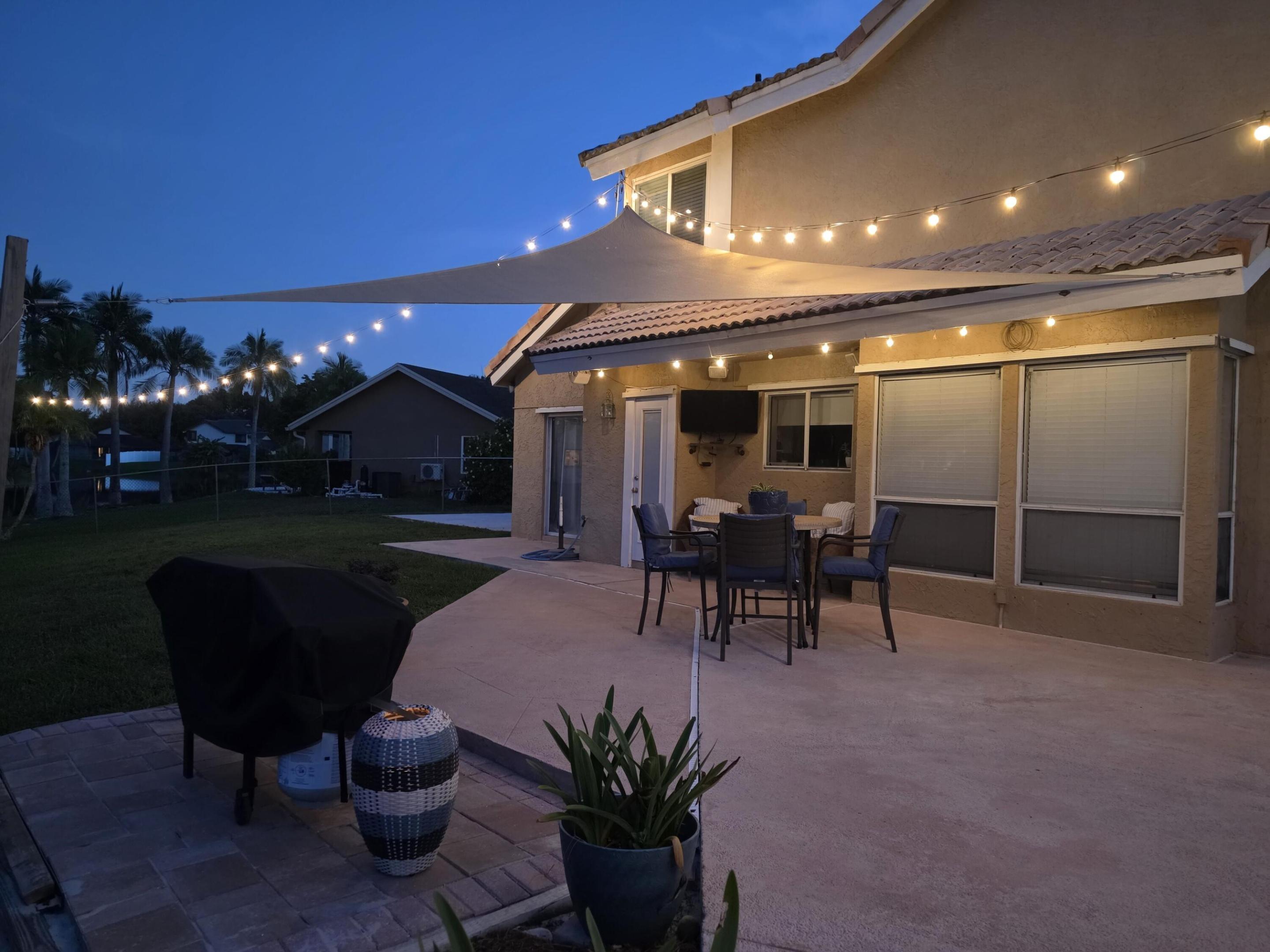 COUNTRY ADDRESS - Residential