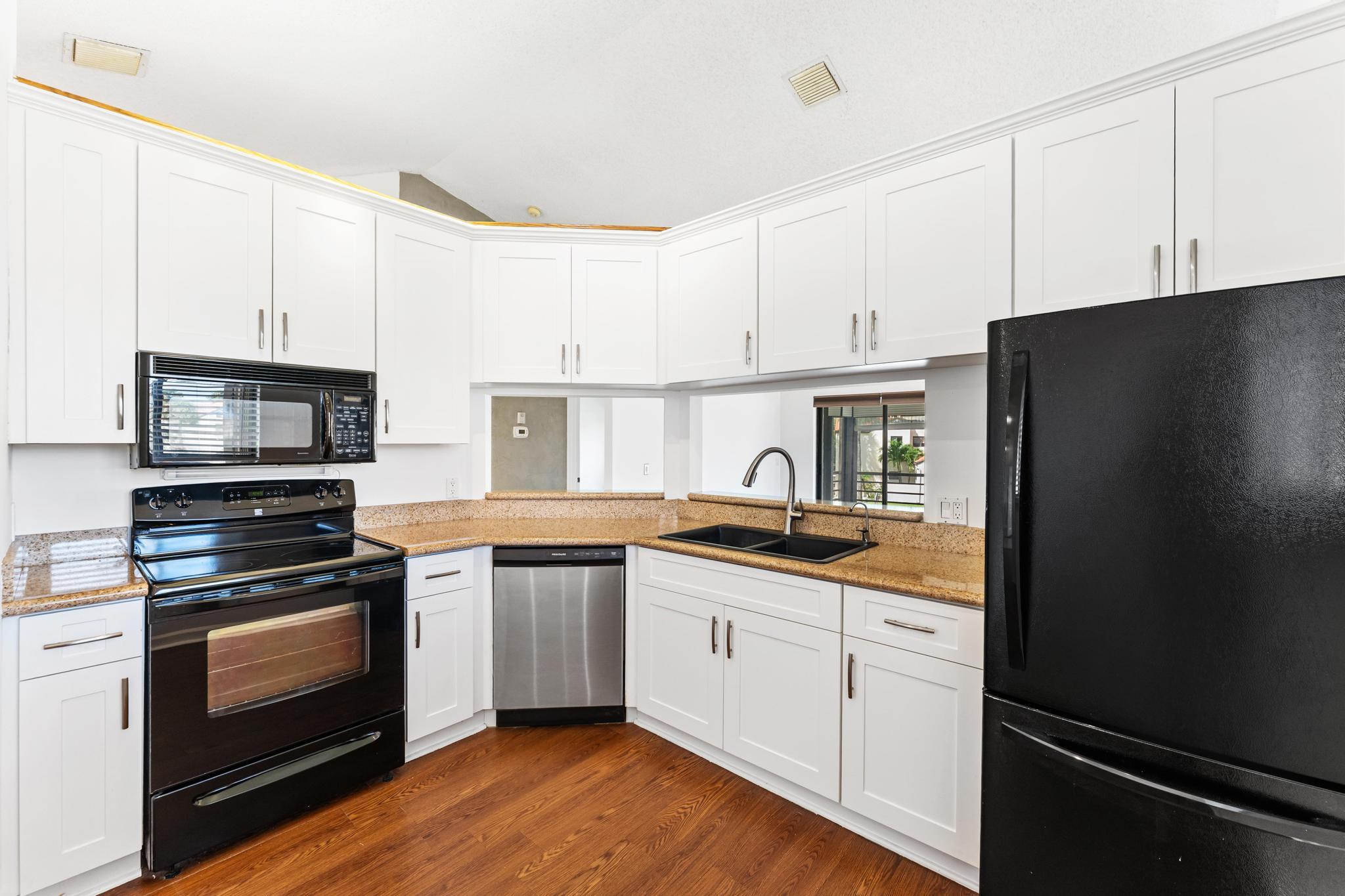 SOUTH LAKE CONDO - Residential Lease